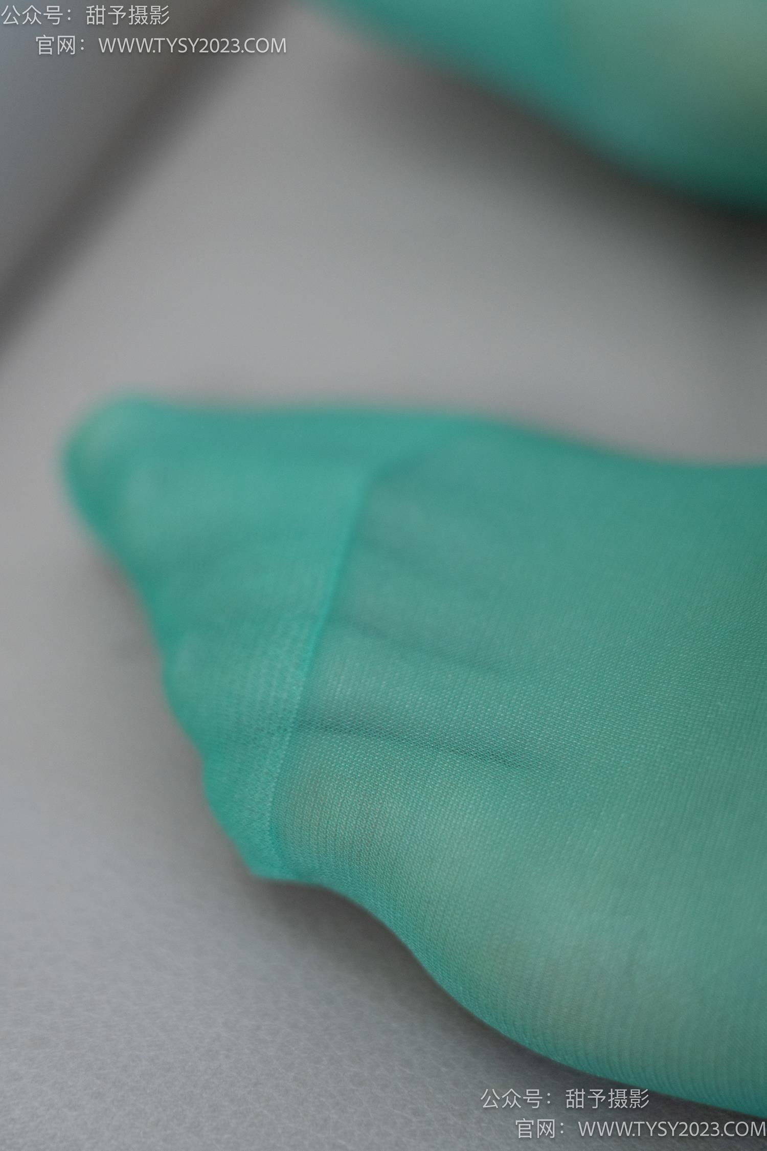 图片[10]-甜予摄影 NO.059 璇璇-OL制服、高跟鞋、薄绿丝、短肉丝短黑丝、裸足[151P] – 速更版-美库