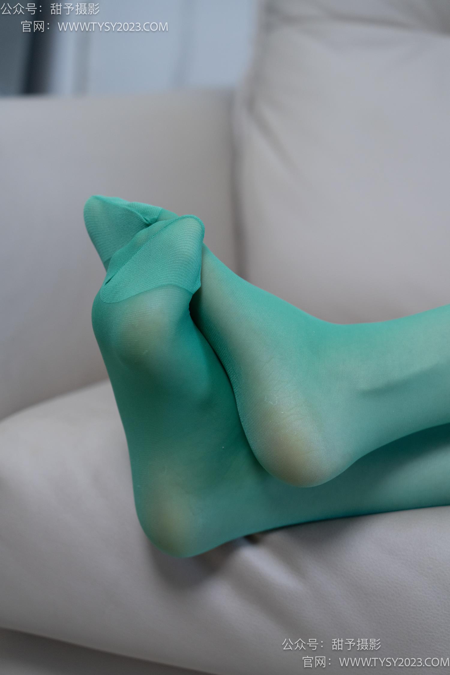 图片[14]-甜予摄影 NO.059 璇璇-OL制服、高跟鞋、薄绿丝、短肉丝短黑丝、裸足[151P] – 速更版-美库