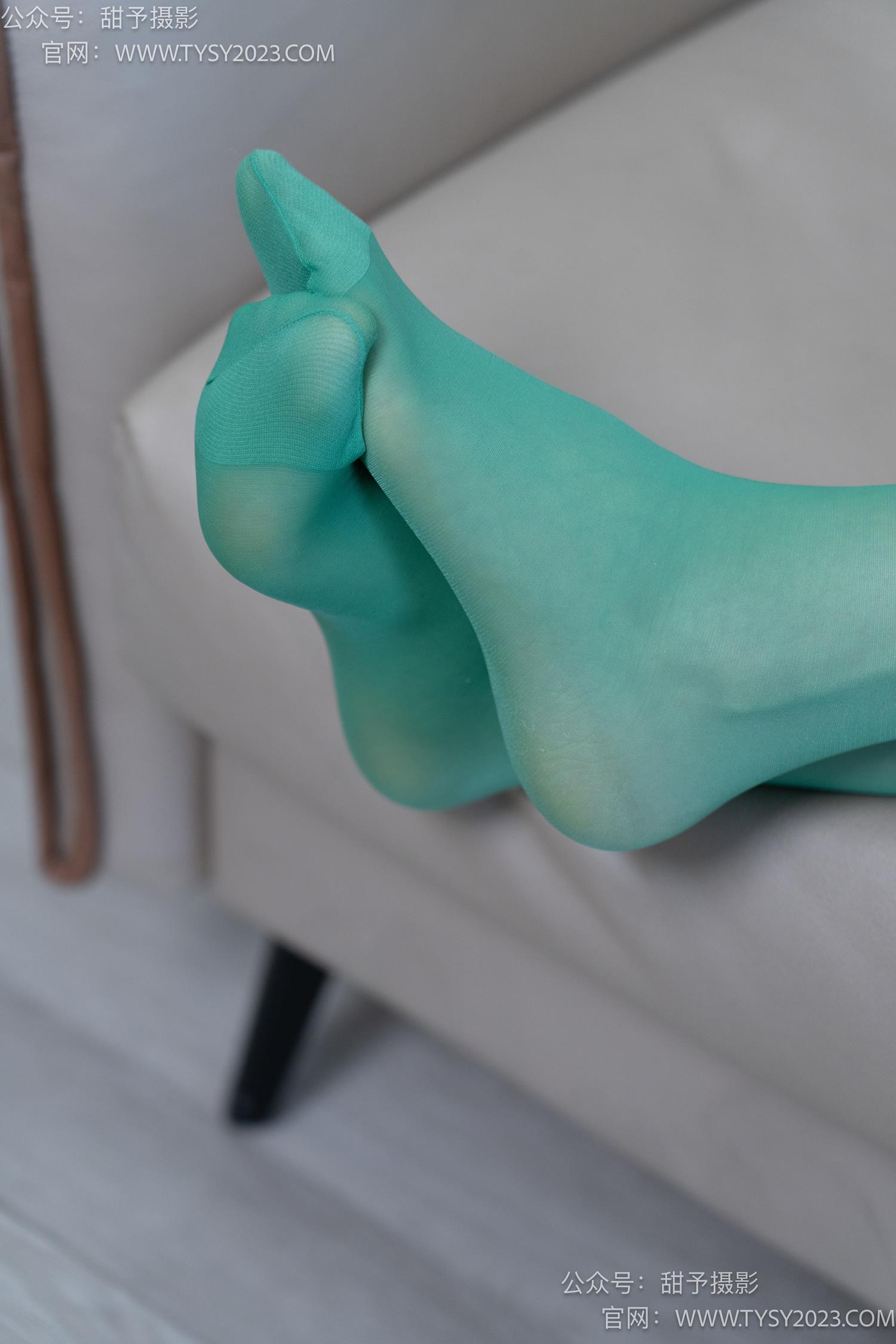 图片[15]-甜予摄影 NO.059 璇璇-OL制服、高跟鞋、薄绿丝、短肉丝短黑丝、裸足[151P] – 速更版-美库