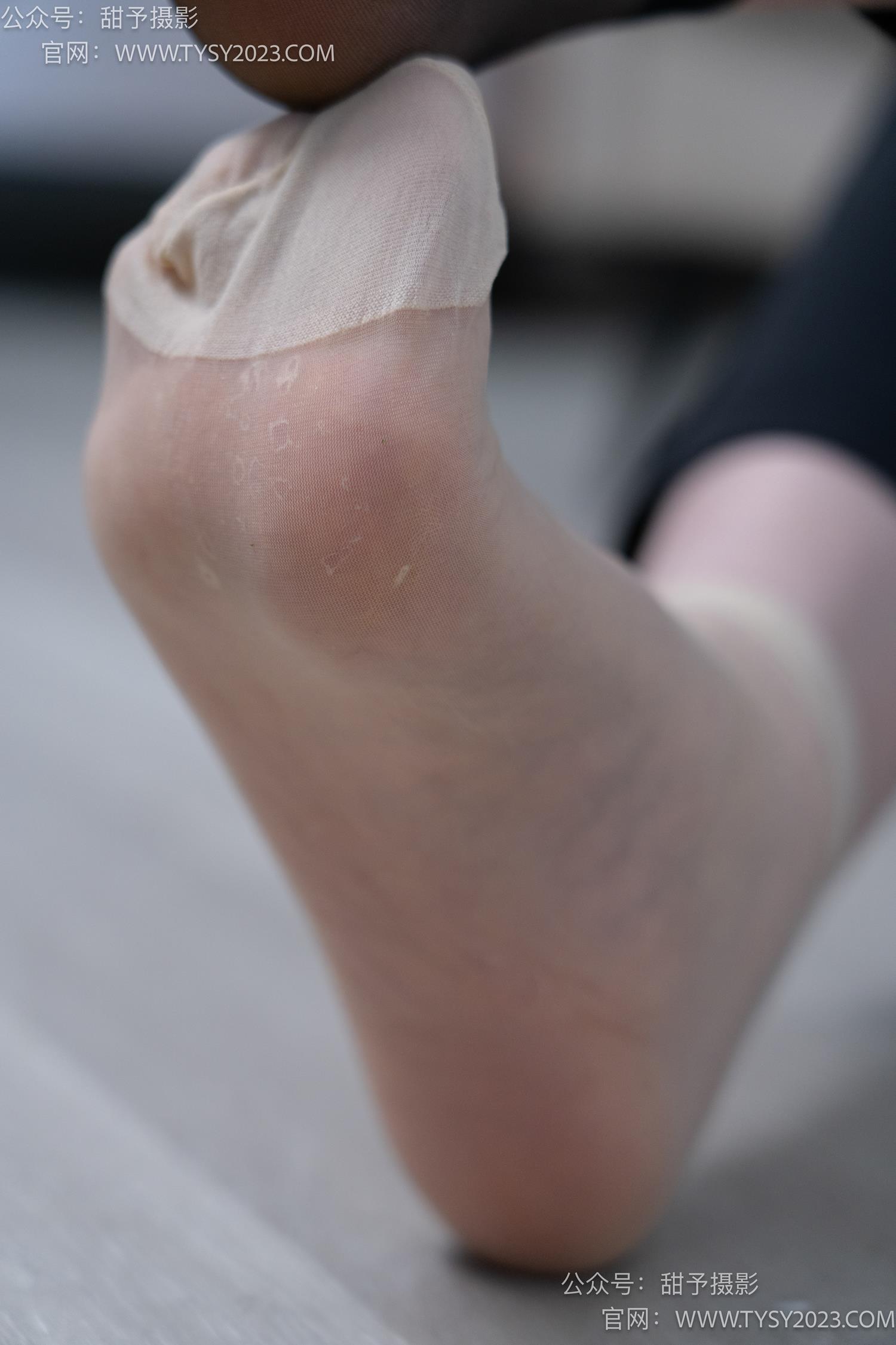 图片[63]-甜予摄影 NO.059 璇璇-OL制服、高跟鞋、薄绿丝、短肉丝短黑丝、裸足[151P] – 速更版-美库