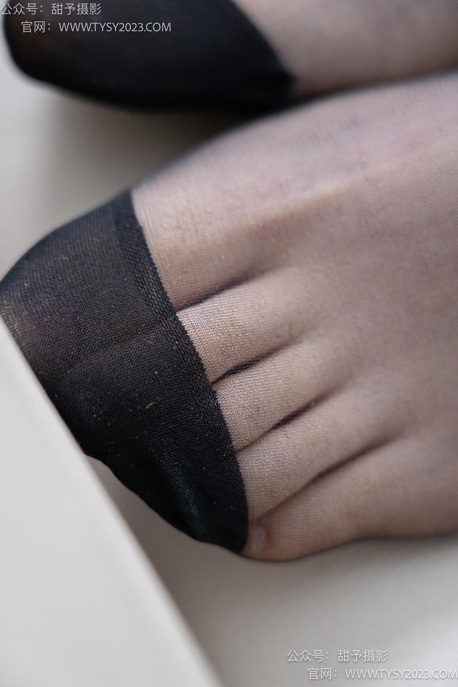 图片[93]-甜予摄影 NO.059 璇璇-OL制服、高跟鞋、薄绿丝、短肉丝短黑丝、裸足[151P] – 速更版-美库