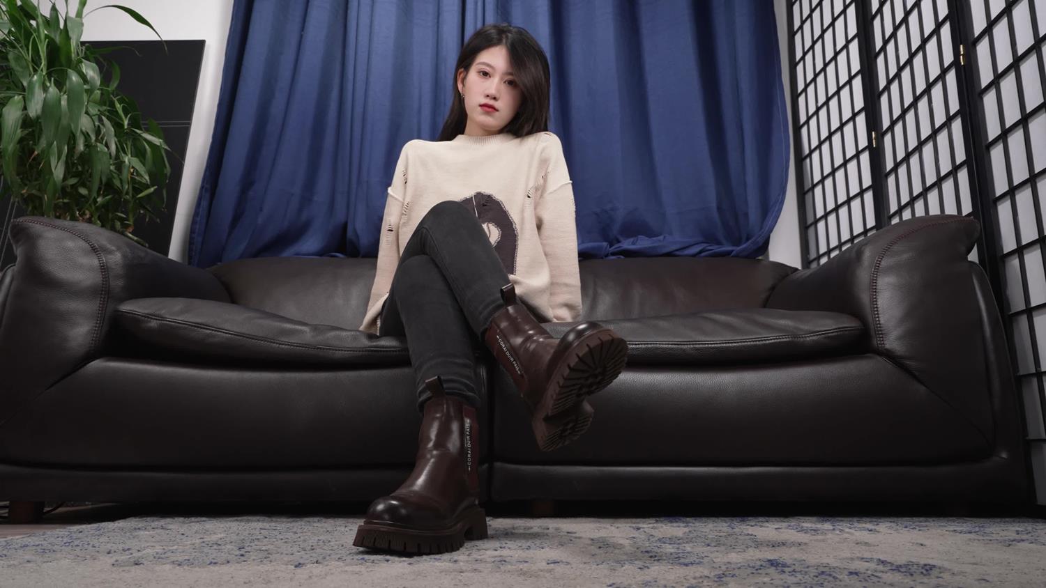 图片[17]-吴花果-原味长靴皱摺嫩脚 [21P] – 速更版-美库