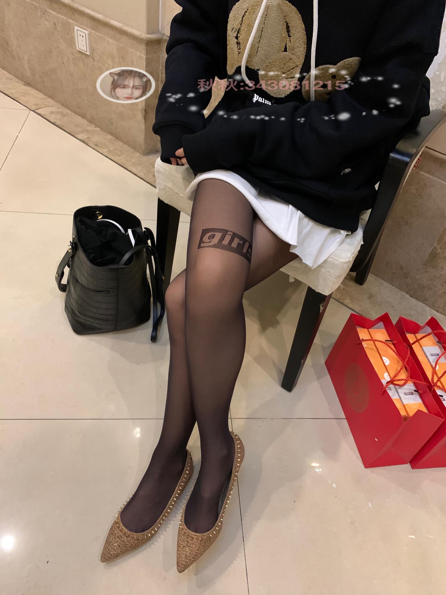 图片[28]-微信朋友圈达人@Changeable丸子-定制系列 NO.025 字母黑丝[37P] – 速更版-美库