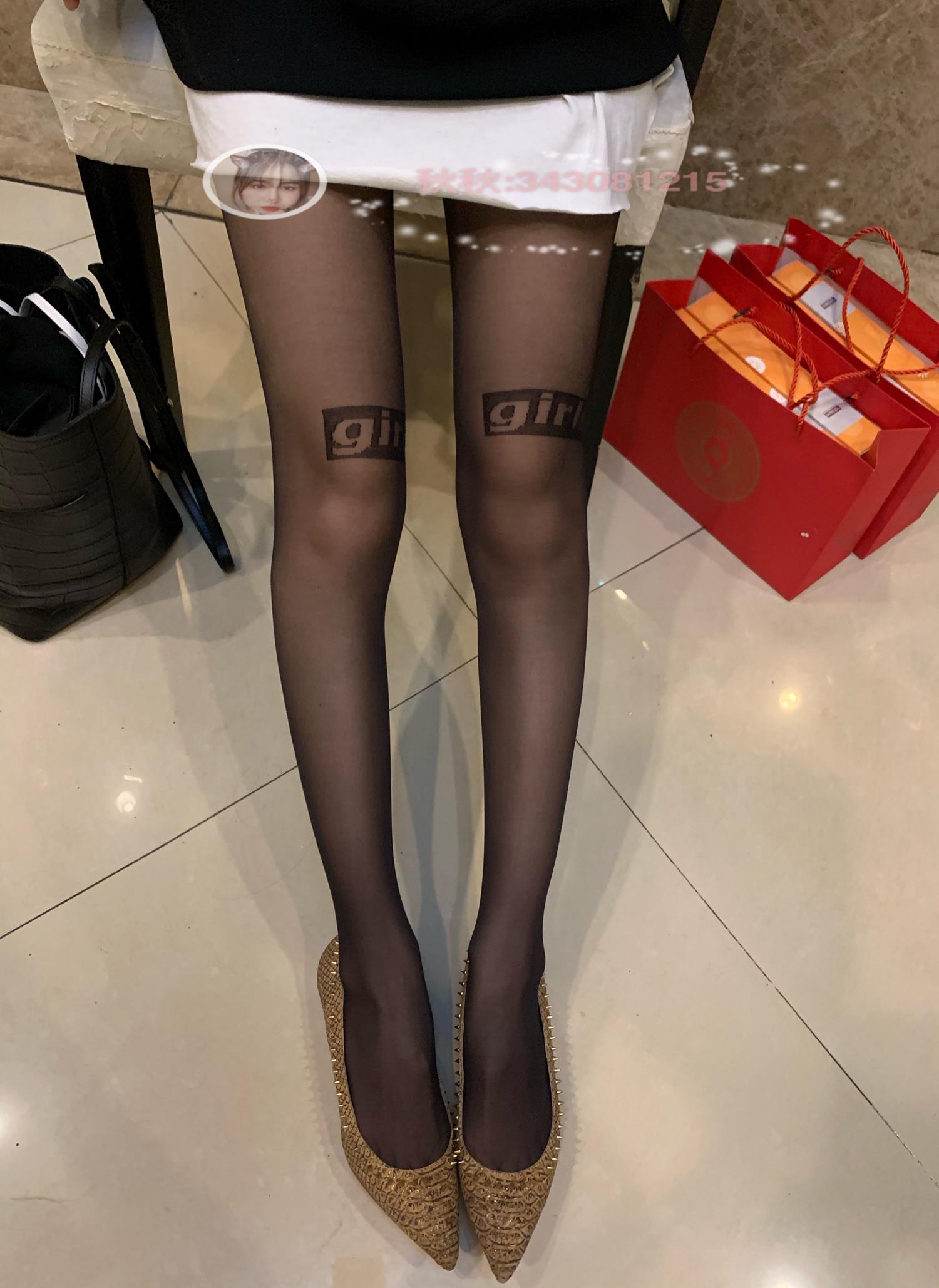 图片[38]-微信朋友圈达人@Changeable丸子-定制系列 NO.025 字母黑丝[37P] – 速更版-美库