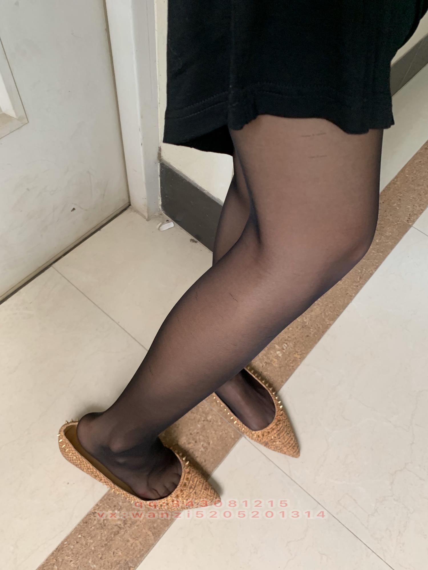 图片[11]-微信朋友圈达人@Changeable丸子-定制系列 NO.026 黑丝 [19P] – 速更版-美库