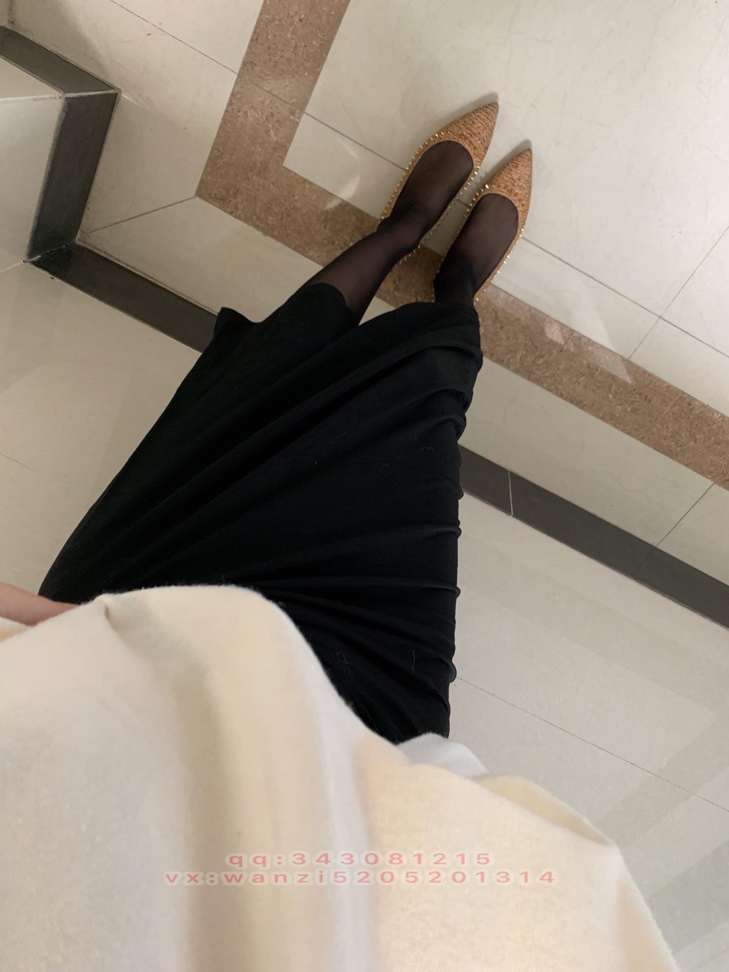 图片[20]-微信朋友圈达人@Changeable丸子-定制系列 NO.026 黑丝 [19P] – 速更版-美库