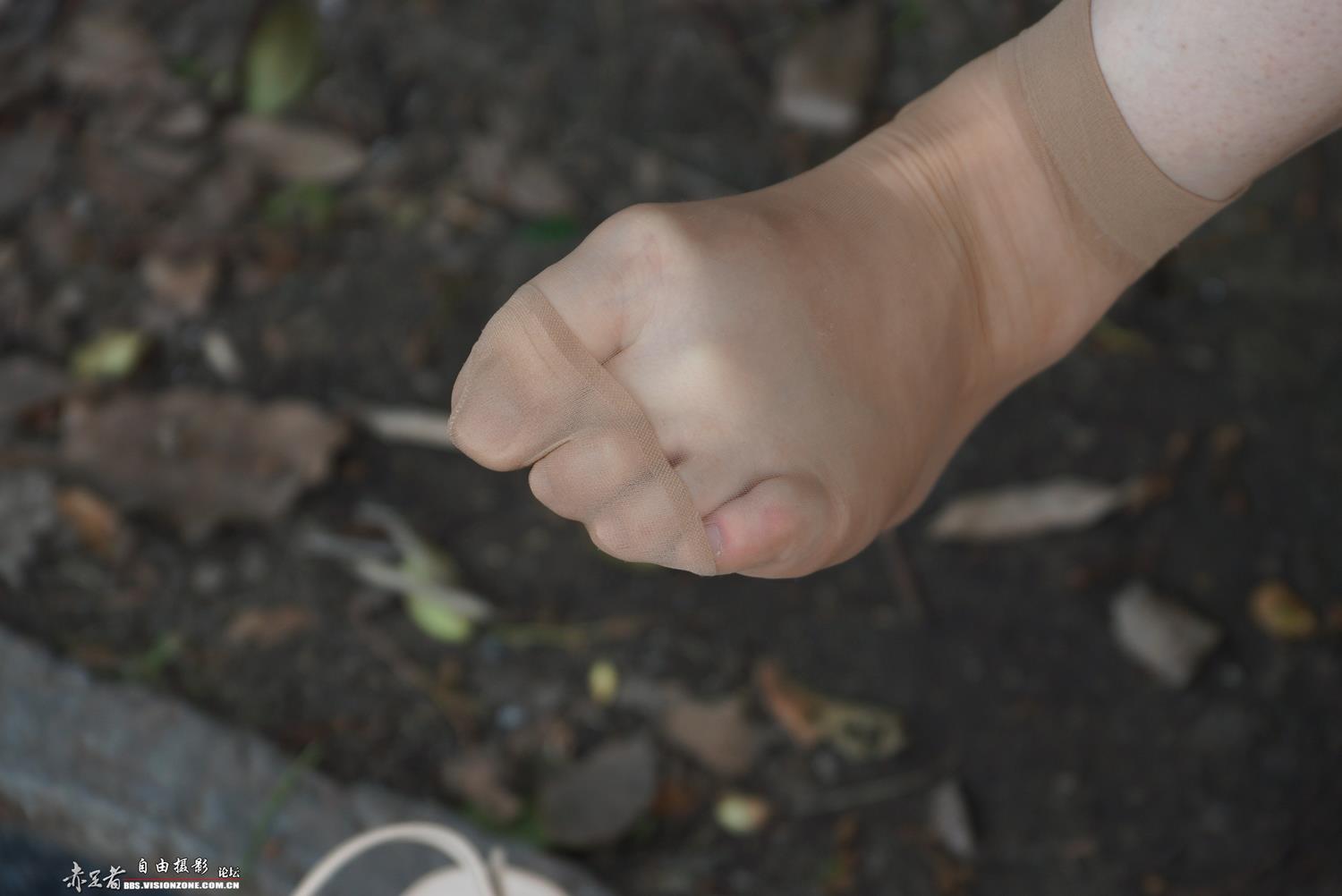 图片[34]-自由摄影 No.305 新模小青 韩国MM喜欢的水晶丝袜在她的脚上格外耀眼 [92P] – 速更版-美库