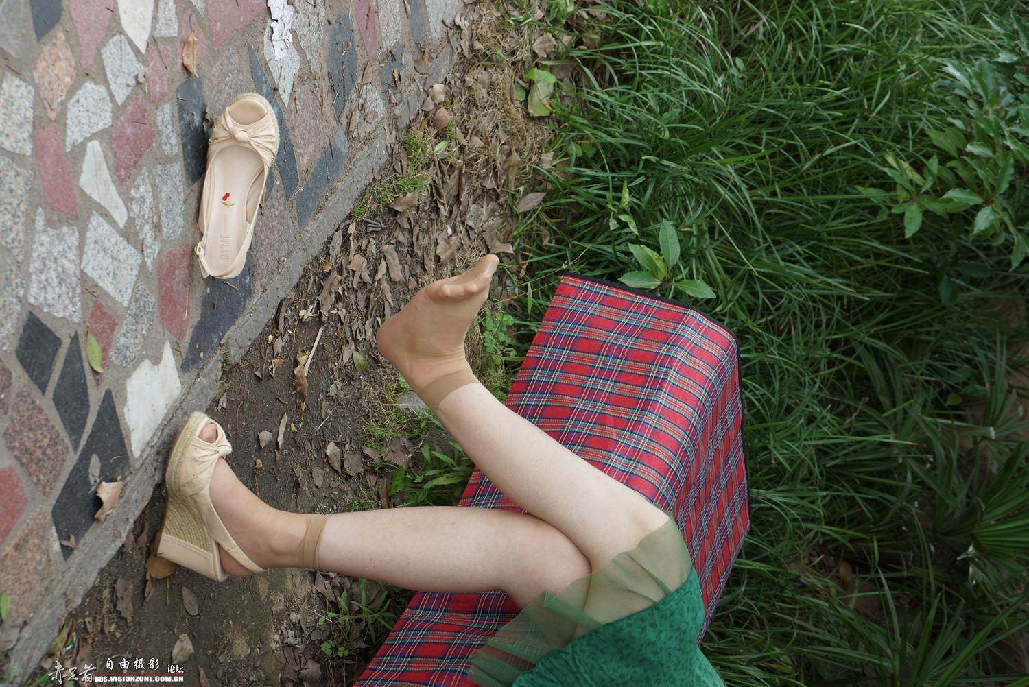 图片[52]-自由摄影 No.305 新模小青 韩国MM喜欢的水晶丝袜在她的脚上格外耀眼 [92P] – 速更版-美库