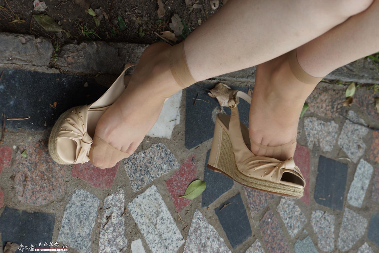 图片[58]-自由摄影 No.305 新模小青 韩国MM喜欢的水晶丝袜在她的脚上格外耀眼 [92P] – 速更版-美库