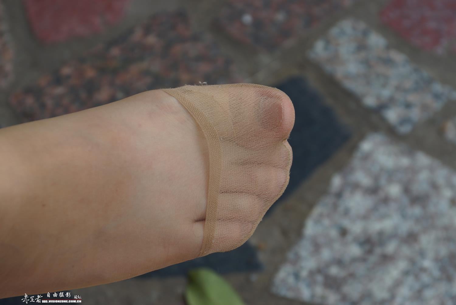 图片[83]-自由摄影 No.305 新模小青 韩国MM喜欢的水晶丝袜在她的脚上格外耀眼 [92P] – 速更版-美库