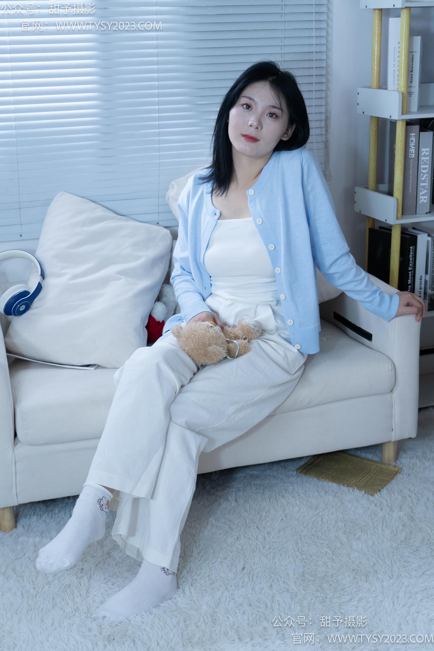 图片[51]-甜予摄影 NO.060 梨子-板鞋、脏白棉袜、裸足[114P] – 速更版-美库