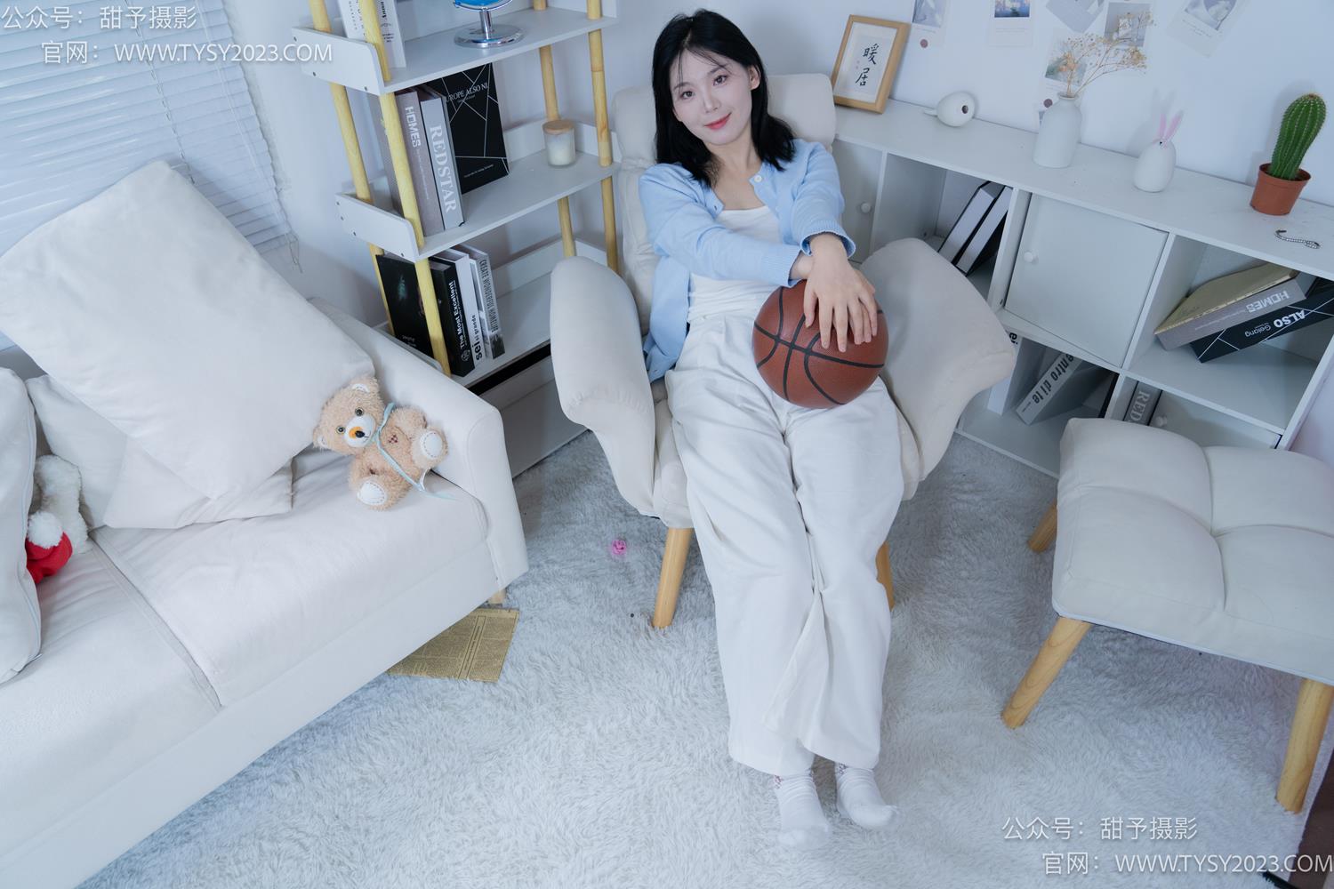 图片[74]-甜予摄影 NO.060 梨子-板鞋、脏白棉袜、裸足[114P] – 速更版-美库