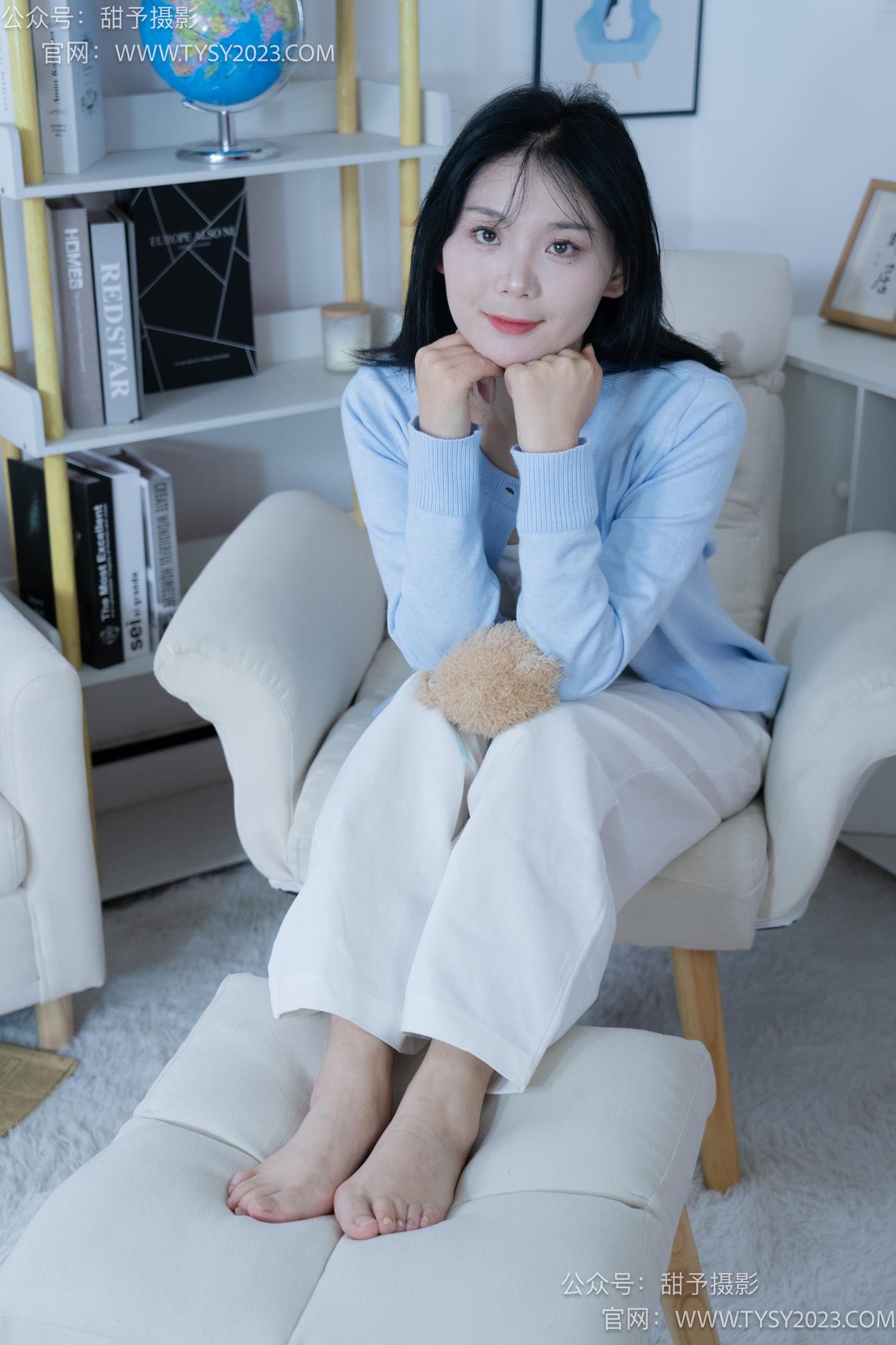 图片[79]-甜予摄影 NO.060 梨子-板鞋、脏白棉袜、裸足[114P] – 速更版-美库