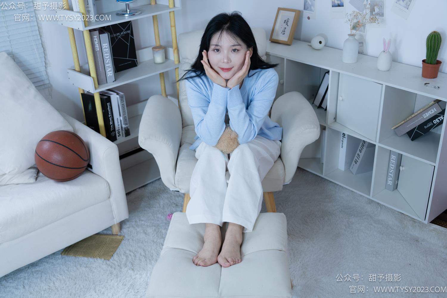 图片[80]-甜予摄影 NO.060 梨子-板鞋、脏白棉袜、裸足[114P] – 速更版-美库