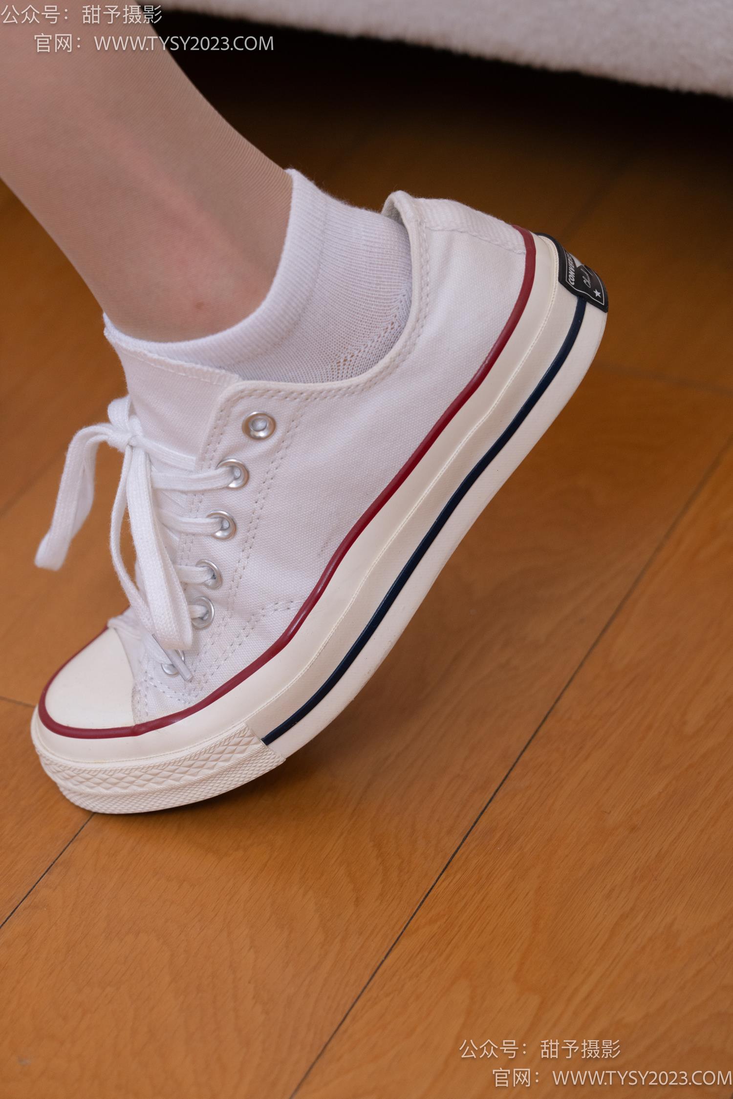 图片[10]-甜予摄影 NO.061 澜澜-帆布鞋、白棉袜、肉丝[128P] – 速更版-美库