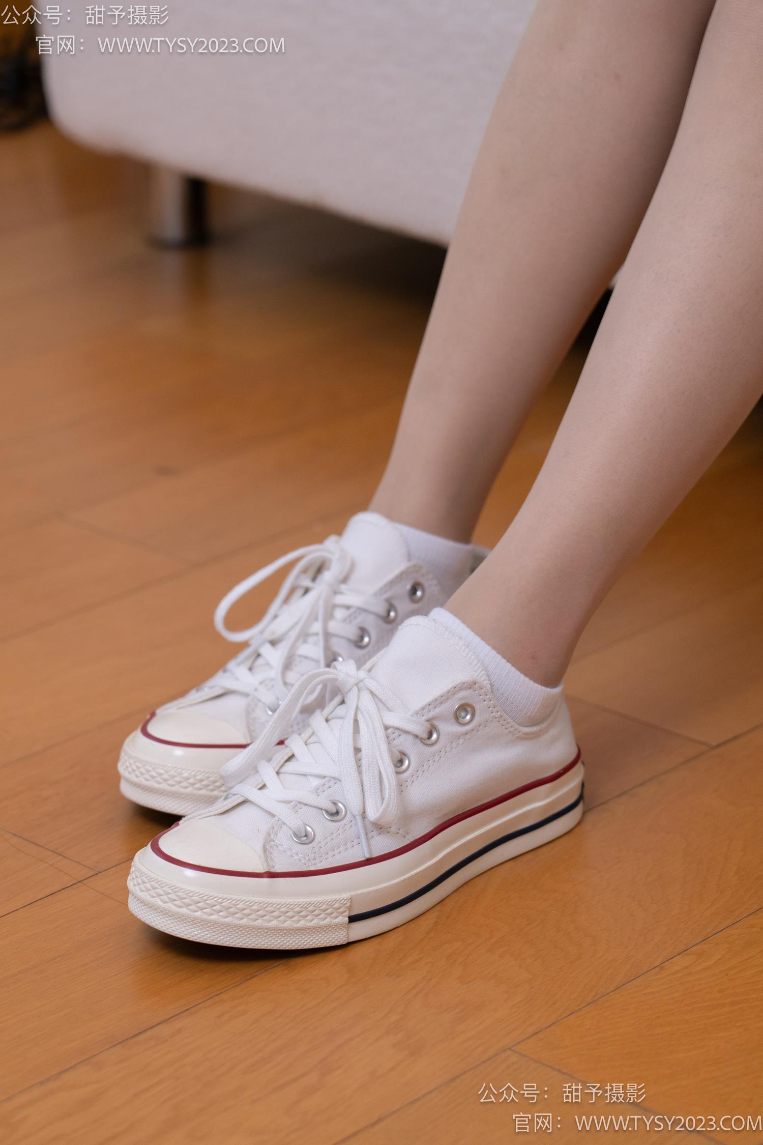 图片[15]-甜予摄影 NO.061 澜澜-帆布鞋、白棉袜、肉丝[128P] – 速更版-美库