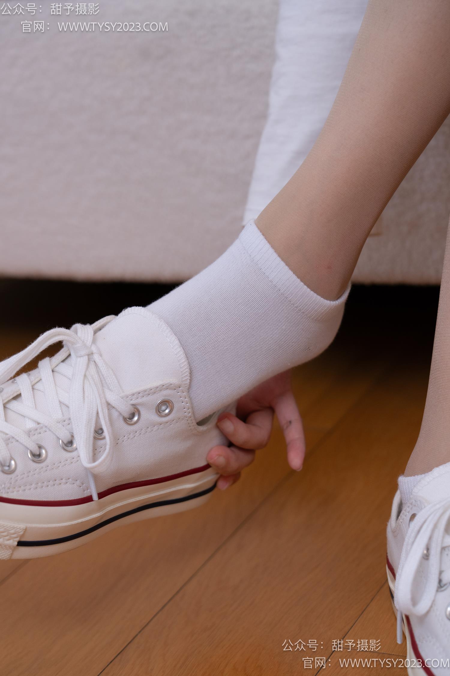 图片[26]-甜予摄影 NO.061 澜澜-帆布鞋、白棉袜、肉丝[128P] – 速更版-美库