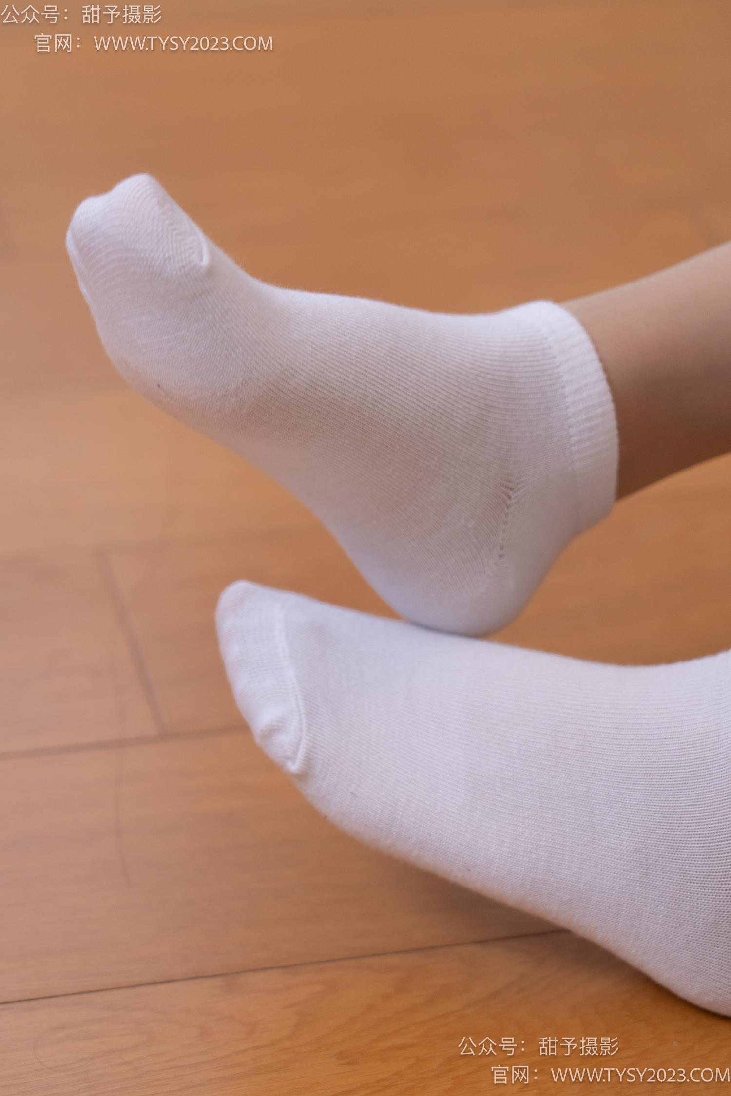 图片[33]-甜予摄影 NO.061 澜澜-帆布鞋、白棉袜、肉丝[128P] – 速更版-美库