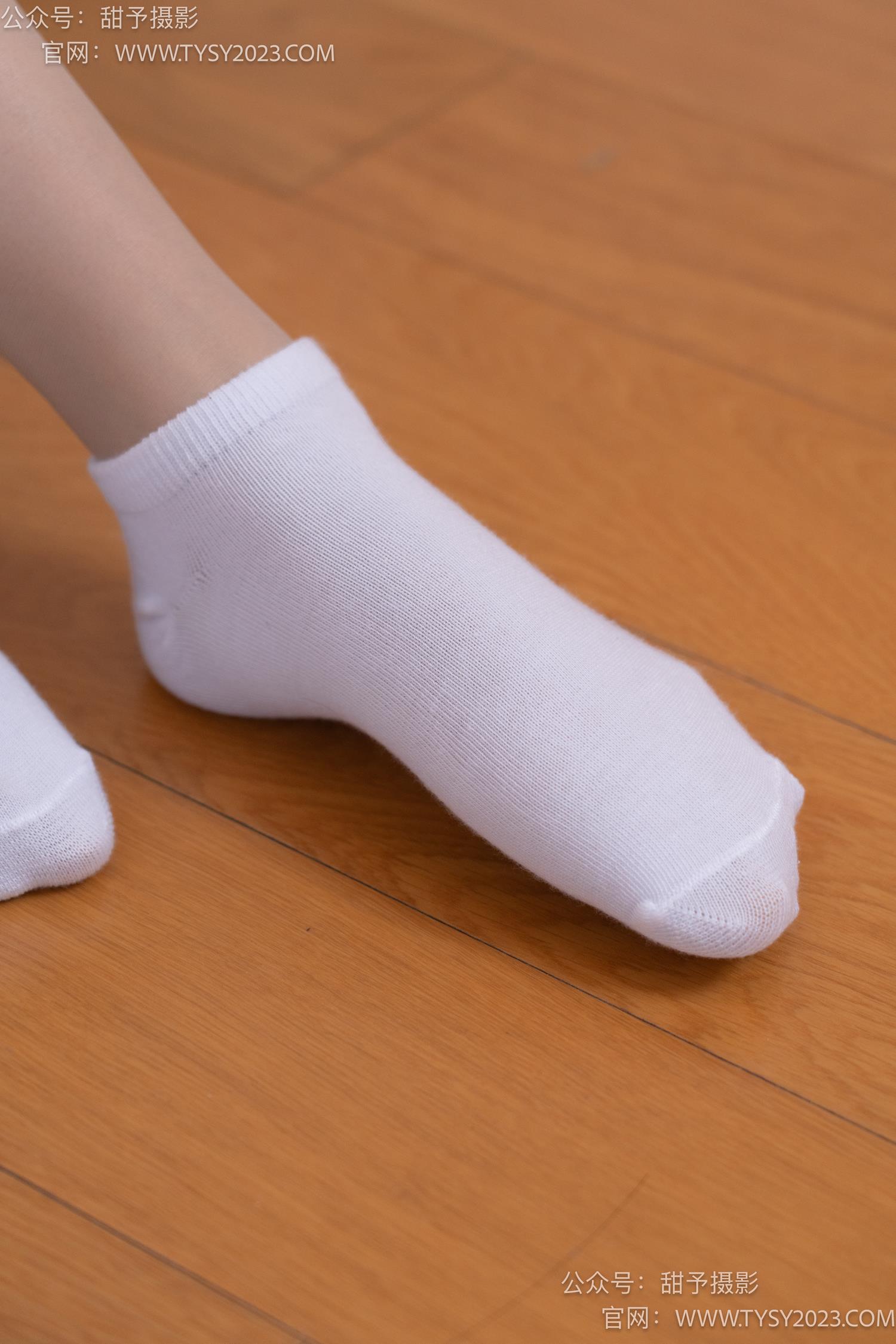 图片[40]-甜予摄影 NO.061 澜澜-帆布鞋、白棉袜、肉丝[128P] – 速更版-美库