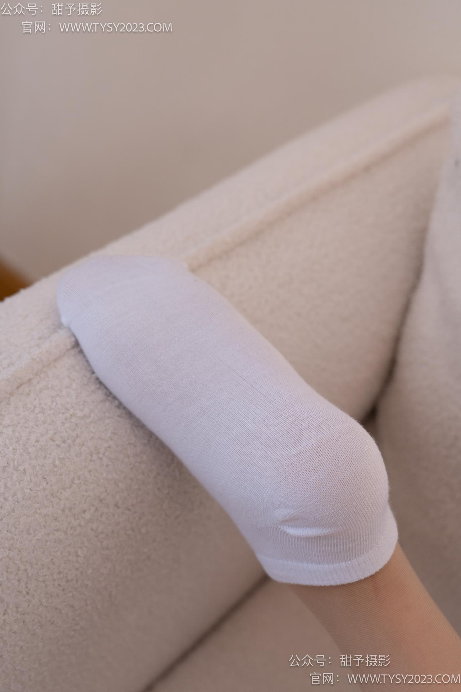 图片[55]-甜予摄影 NO.061 澜澜-帆布鞋、白棉袜、肉丝[128P] – 速更版-美库