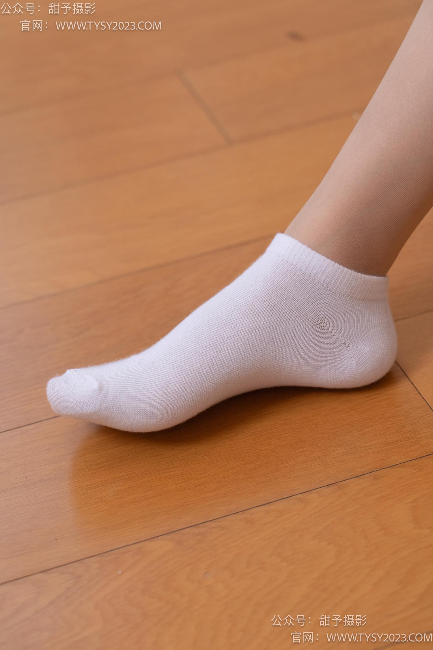 图片[61]-甜予摄影 NO.061 澜澜-帆布鞋、白棉袜、肉丝[128P] – 速更版-美库