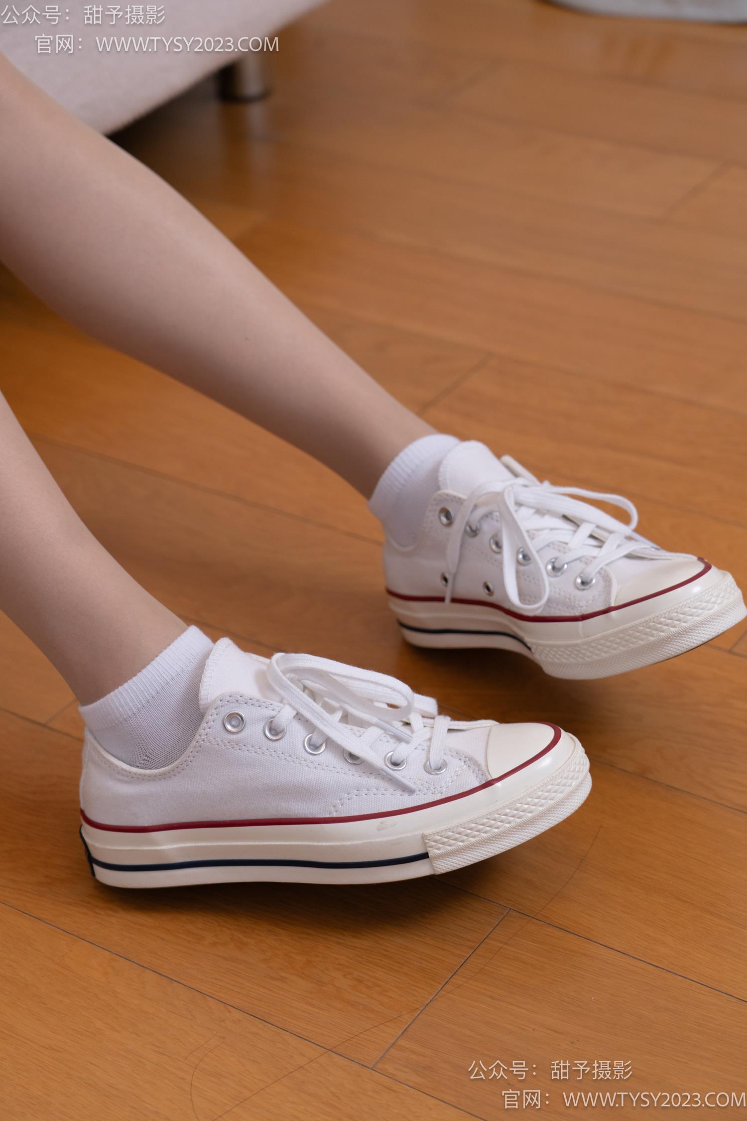 图片[126]-甜予摄影 NO.061 澜澜-帆布鞋、白棉袜、肉丝[128P] – 速更版-美库