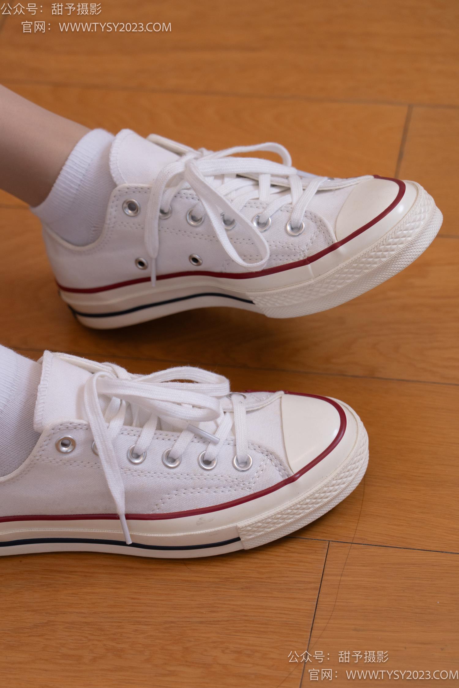 图片[129]-甜予摄影 NO.061 澜澜-帆布鞋、白棉袜、肉丝[128P] – 速更版-美库