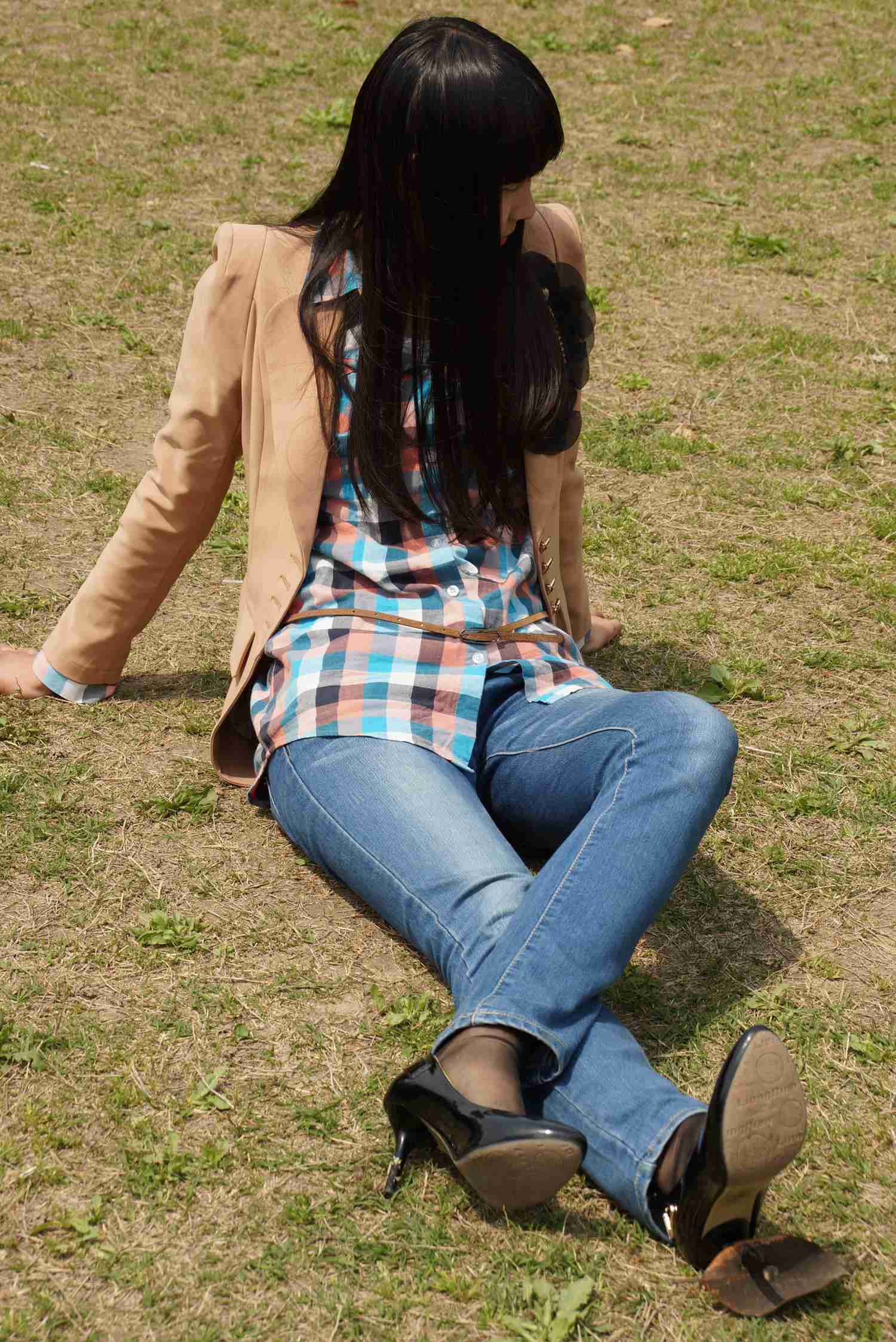 图片[12]-自由摄影 No.310 云云草地嘿丝变裸足 [43P] – 速更版-美库