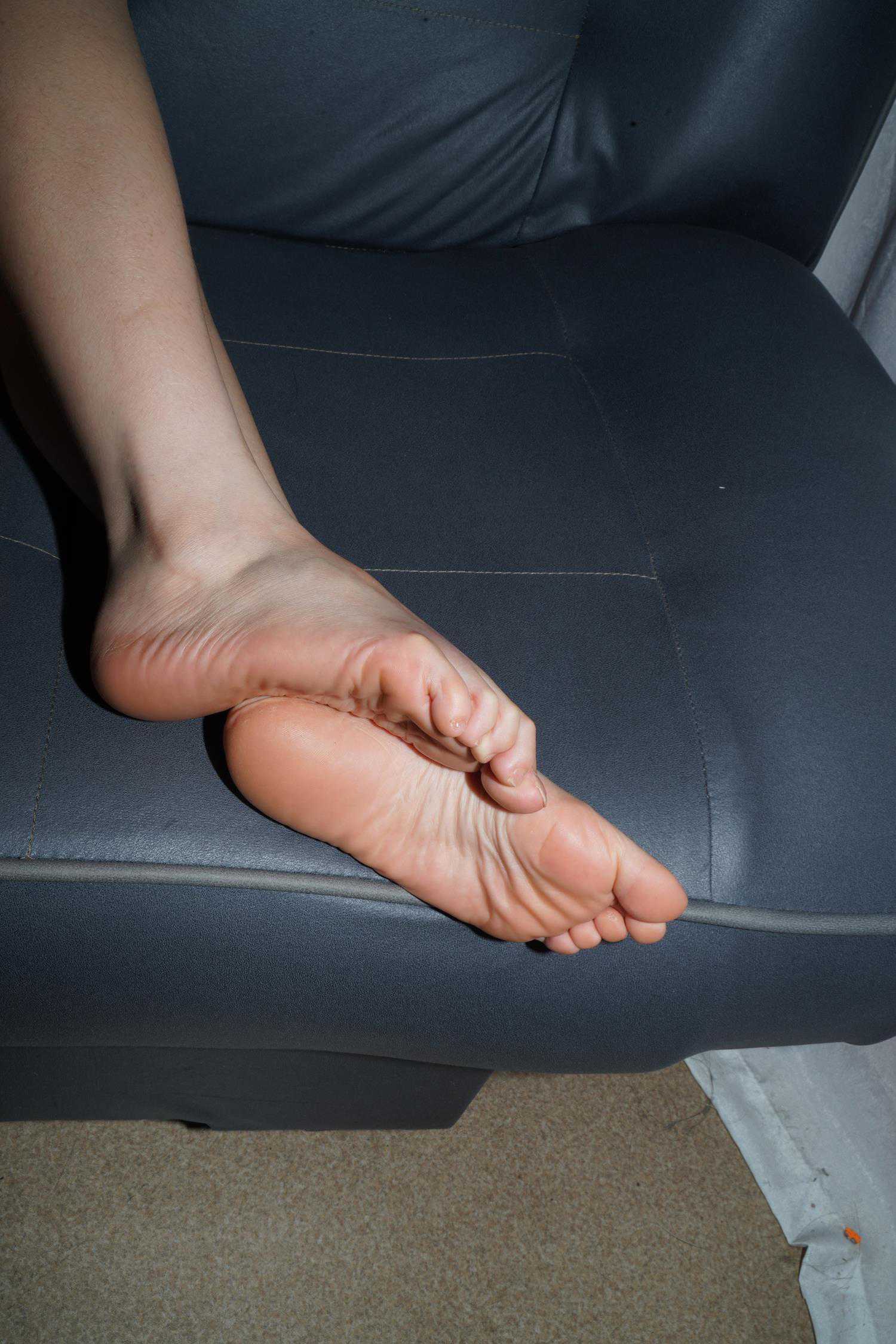 图片[110]-Pary摄影 NO.152 秀婷性感装各种美脚秀[111P] – 速更版-美库