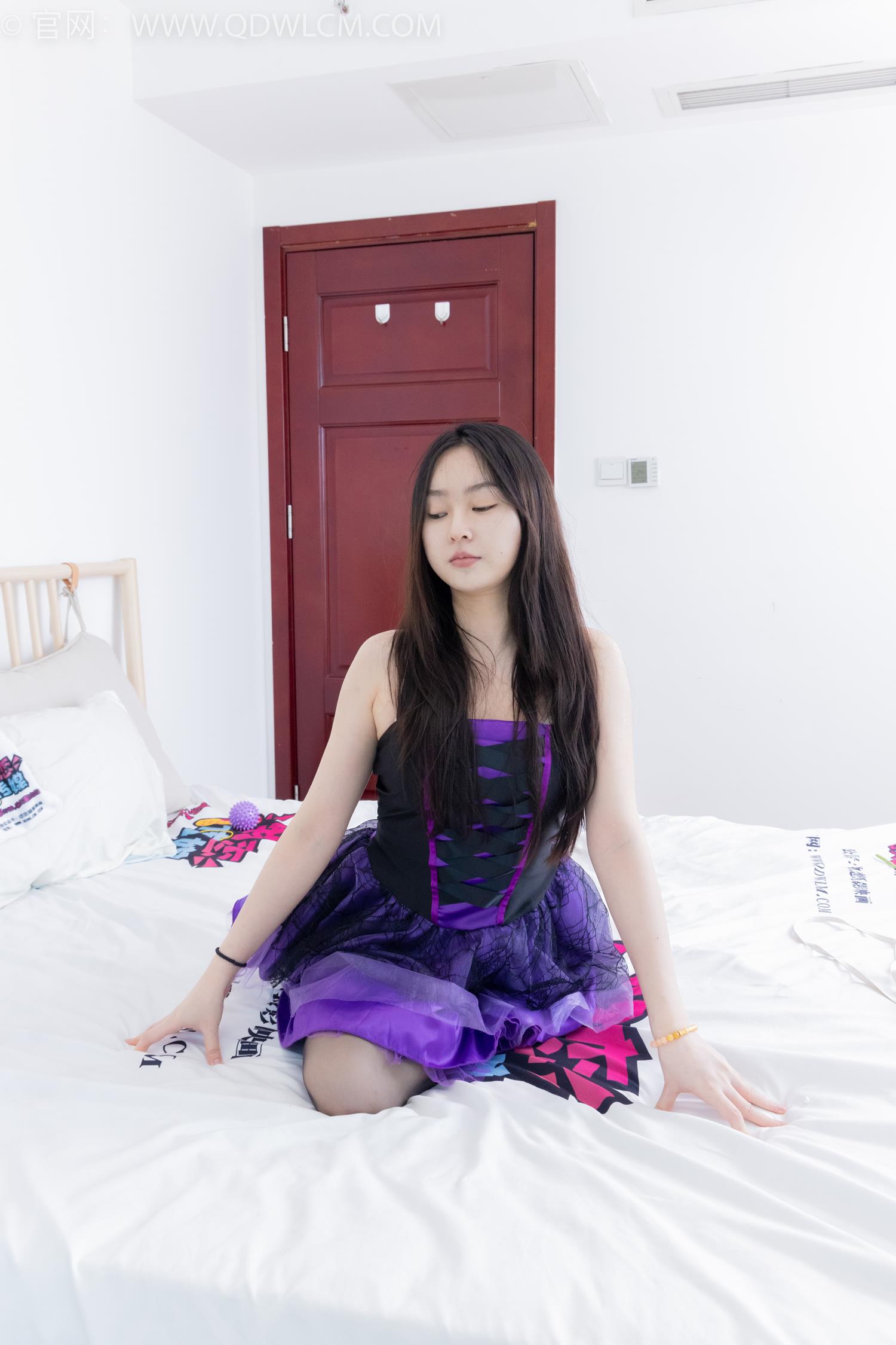 图片[91]-物恋传媒 NO.2061 美兔-花瓣掉落[150P] – 速更版-美库