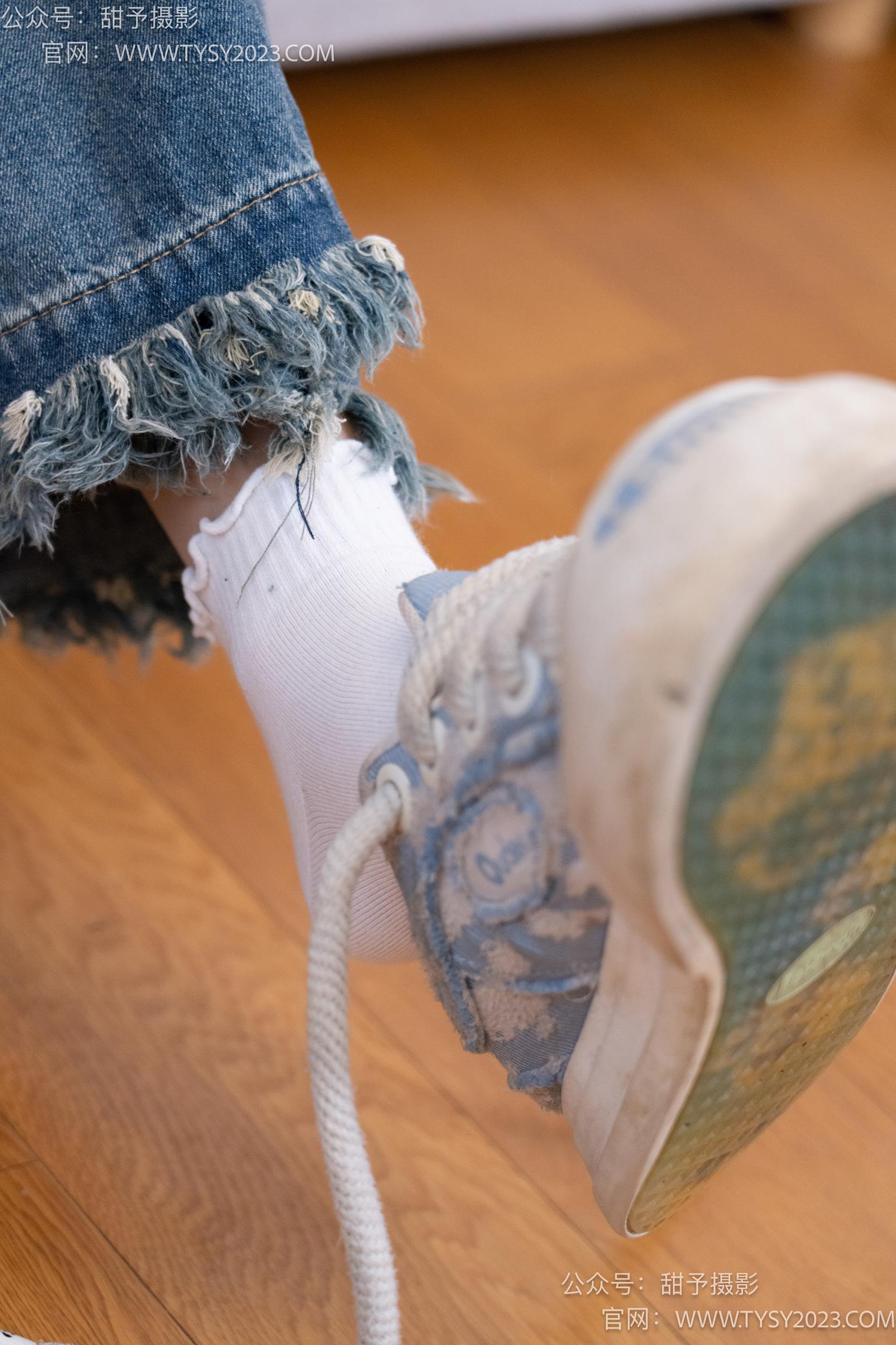 图片[32]-甜予摄影 NO.064 雪梨-帆布鞋、白棉袜、肉丝（脚尖加固款）[130P] – 速更版-美库