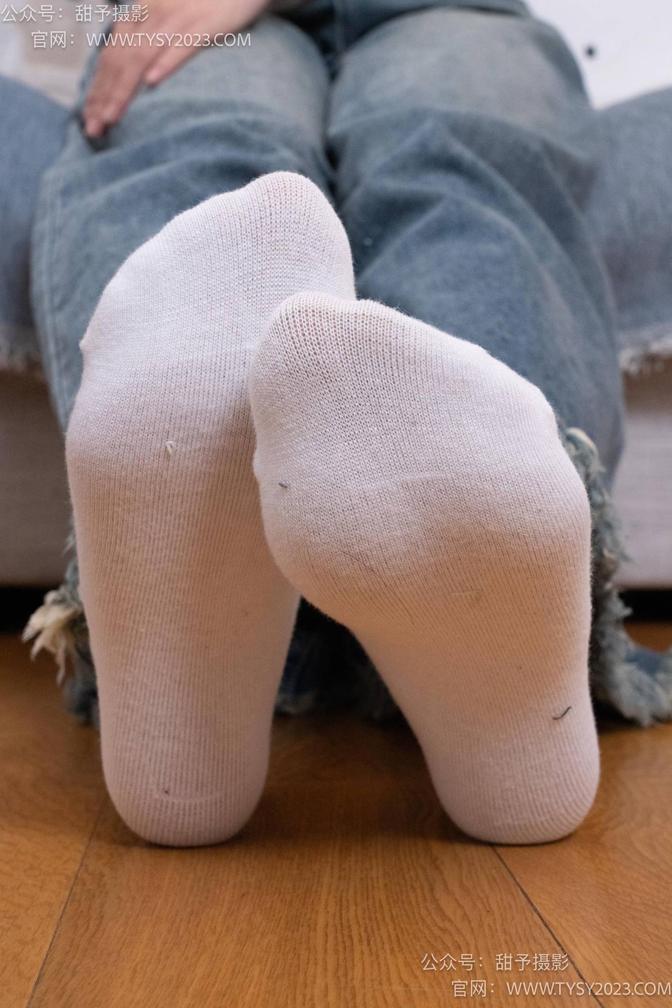 图片[42]-甜予摄影 NO.064 雪梨-帆布鞋、白棉袜、肉丝（脚尖加固款）[130P] – 速更版-美库