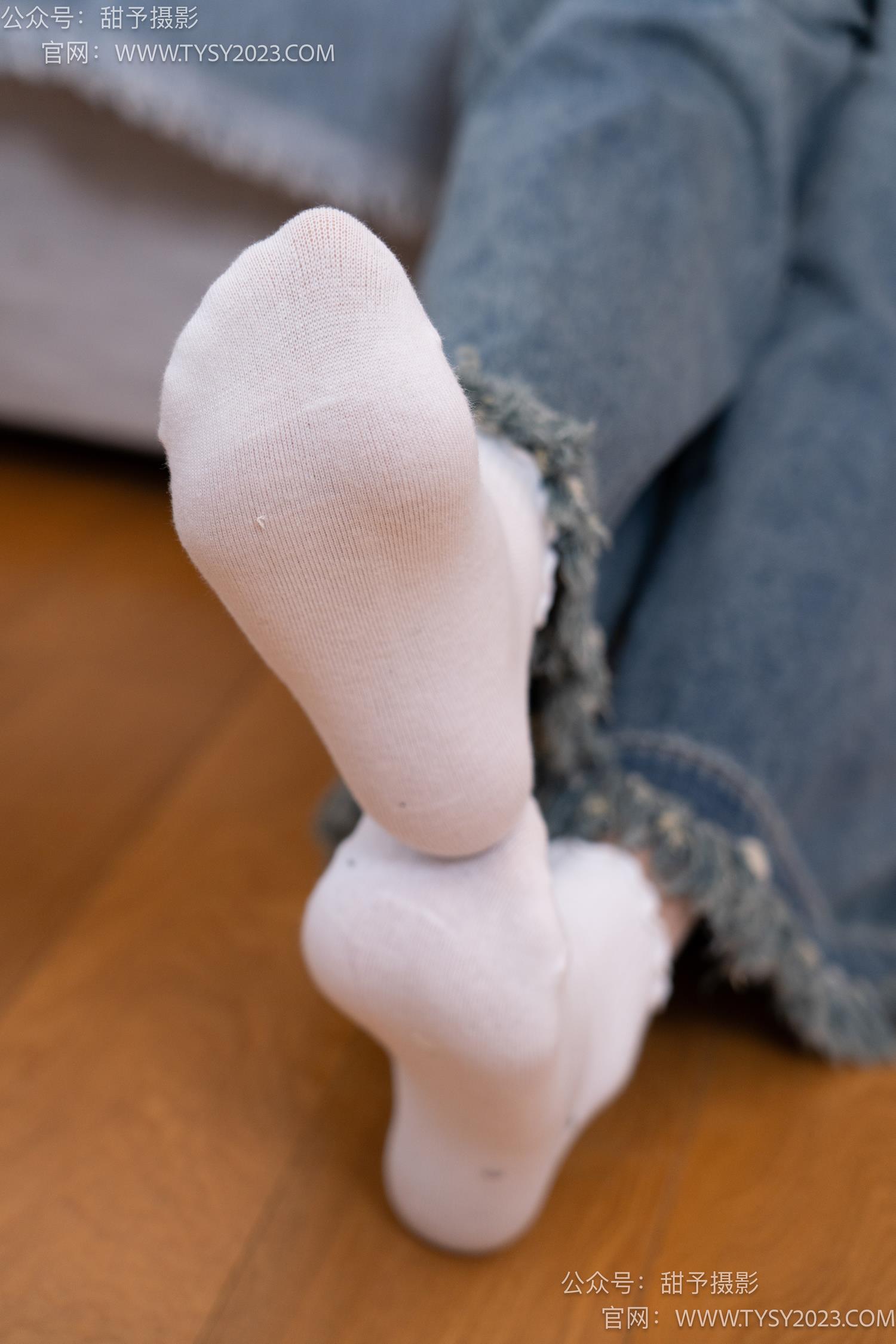 图片[50]-甜予摄影 NO.064 雪梨-帆布鞋、白棉袜、肉丝（脚尖加固款）[130P] – 速更版-美库