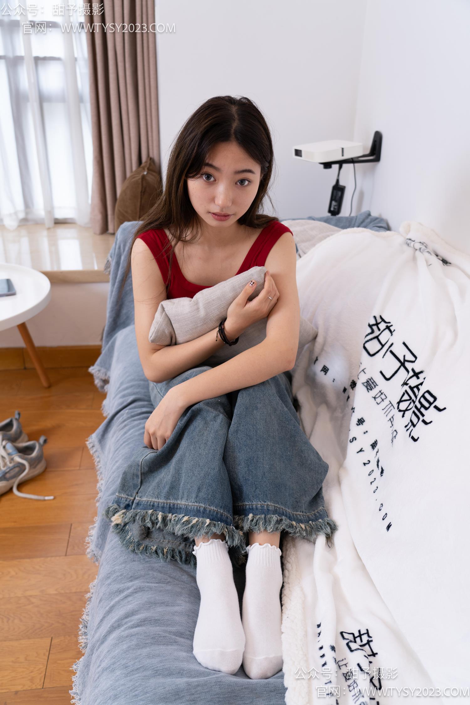 图片[51]-甜予摄影 NO.064 雪梨-帆布鞋、白棉袜、肉丝（脚尖加固款）[130P] – 速更版-美库