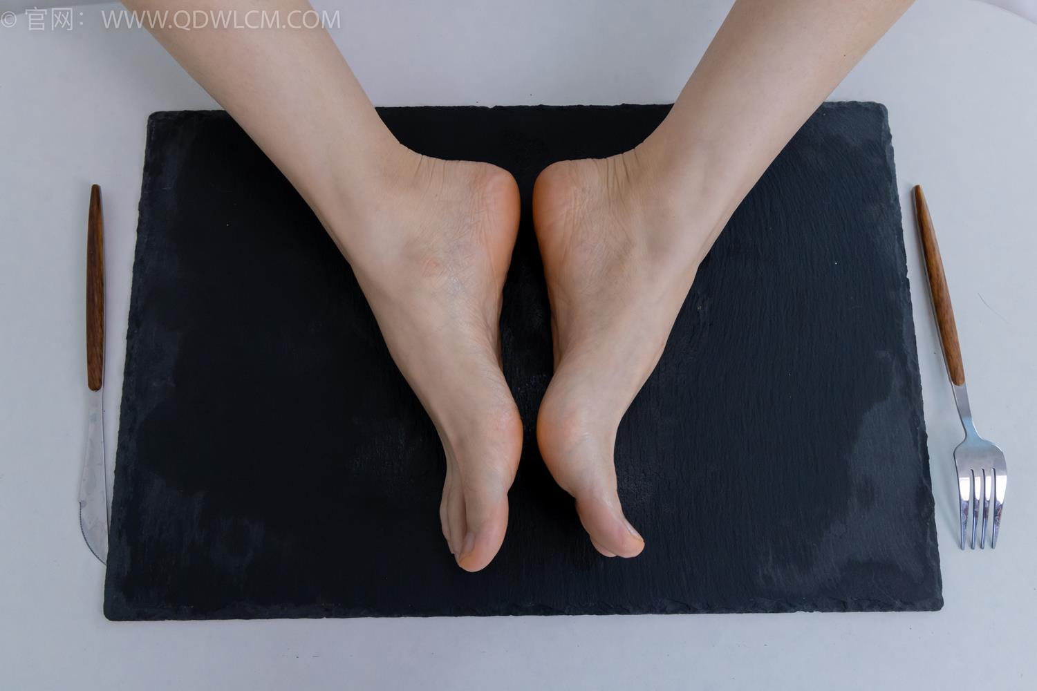 图片[141]-物恋传媒 NO.2062 菜菜-侧脸很美[220P] – 速更版-美库