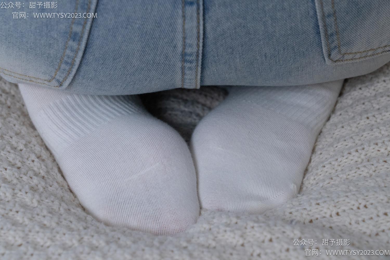 图片[33]-甜予摄影 NO.065 璇璇-靴子、洞洞鞋、白棉袜、裸足[175P] – 速更版-美库