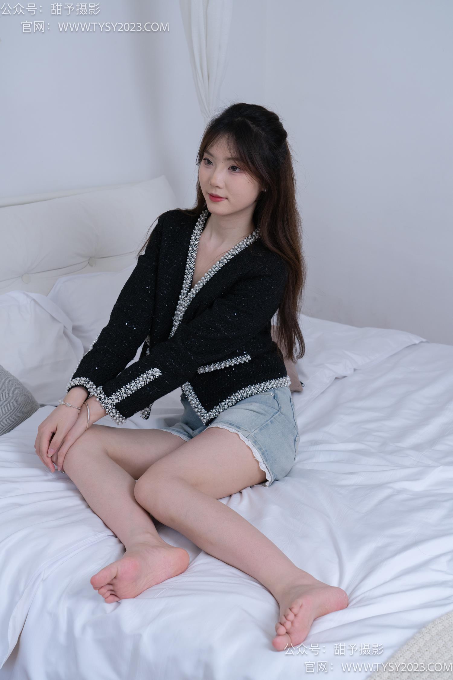 图片[141]-甜予摄影 NO.065 璇璇-靴子、洞洞鞋、白棉袜、裸足[175P] – 速更版-美库