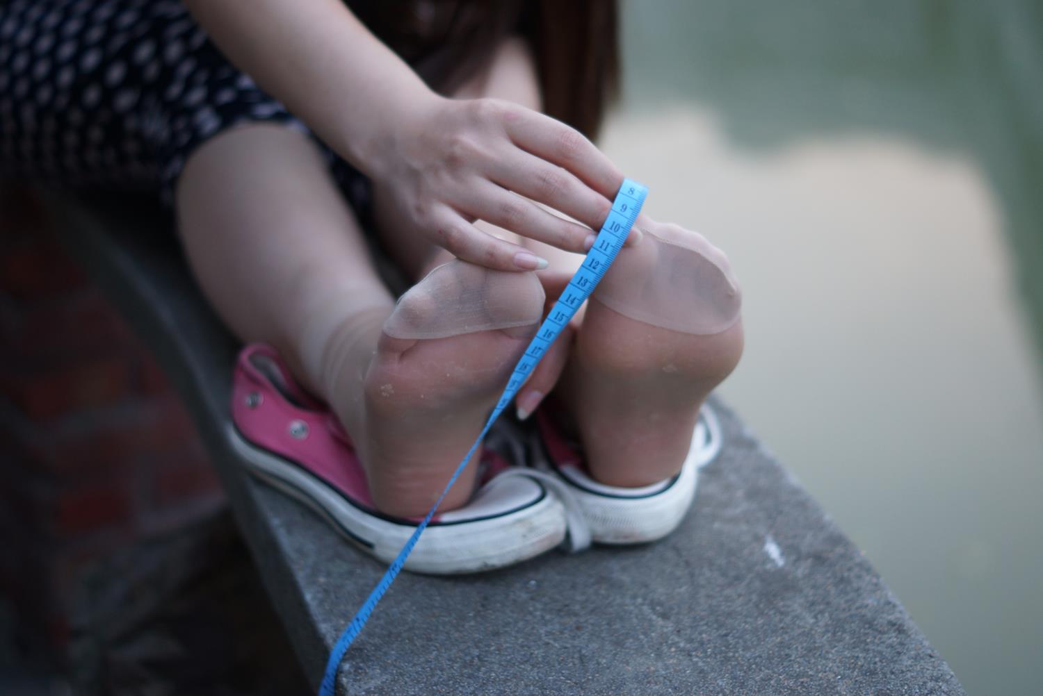 图片[63]-自由摄影 No.318 超级会表现的新模小雨 丝族量脚 [63P] – 速更版-美库