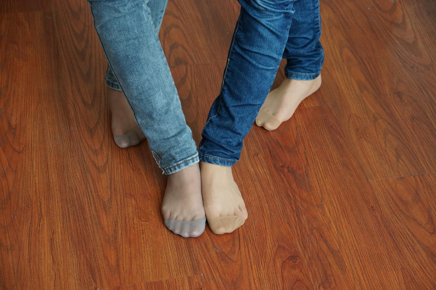 图片[11]-自由摄影 No.319 从丝族比到裸足 [59P] – 速更版-美库