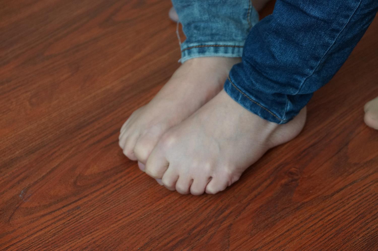 图片[16]-自由摄影 No.319 从丝族比到裸足 [59P] – 速更版-美库