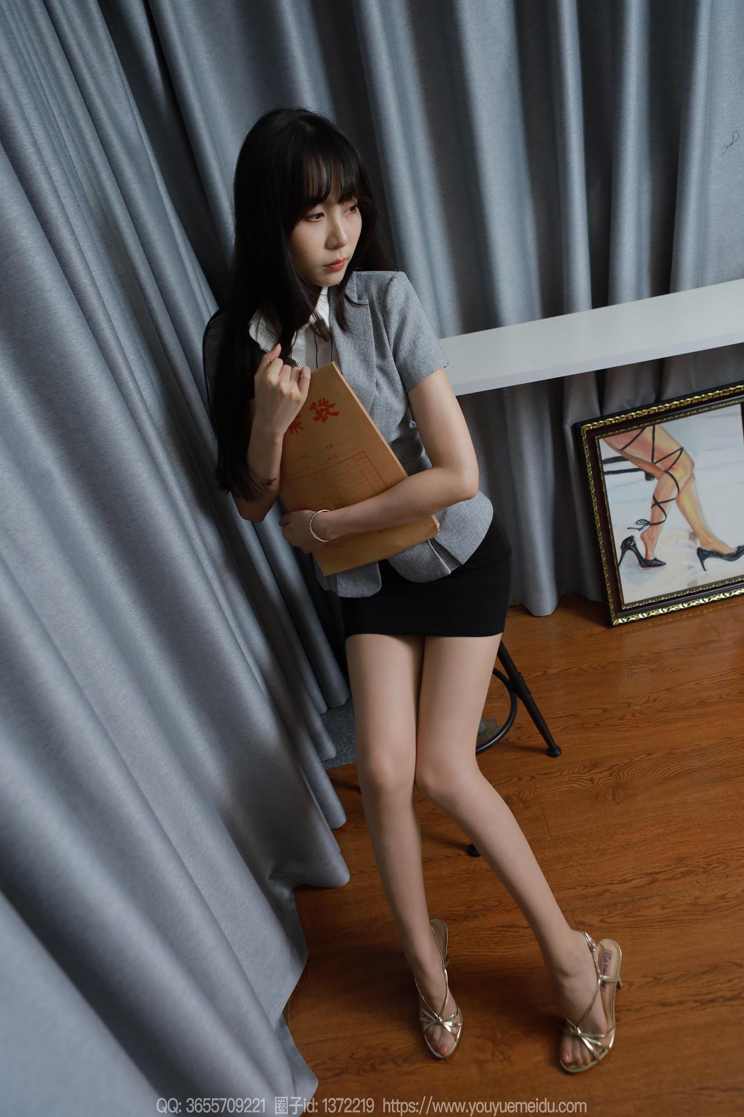 图片[46]-[IESS异思趣向] 2024.08.12 丝享家1817：团团《长腿档案员》（上）[89P] – 速更版-美库