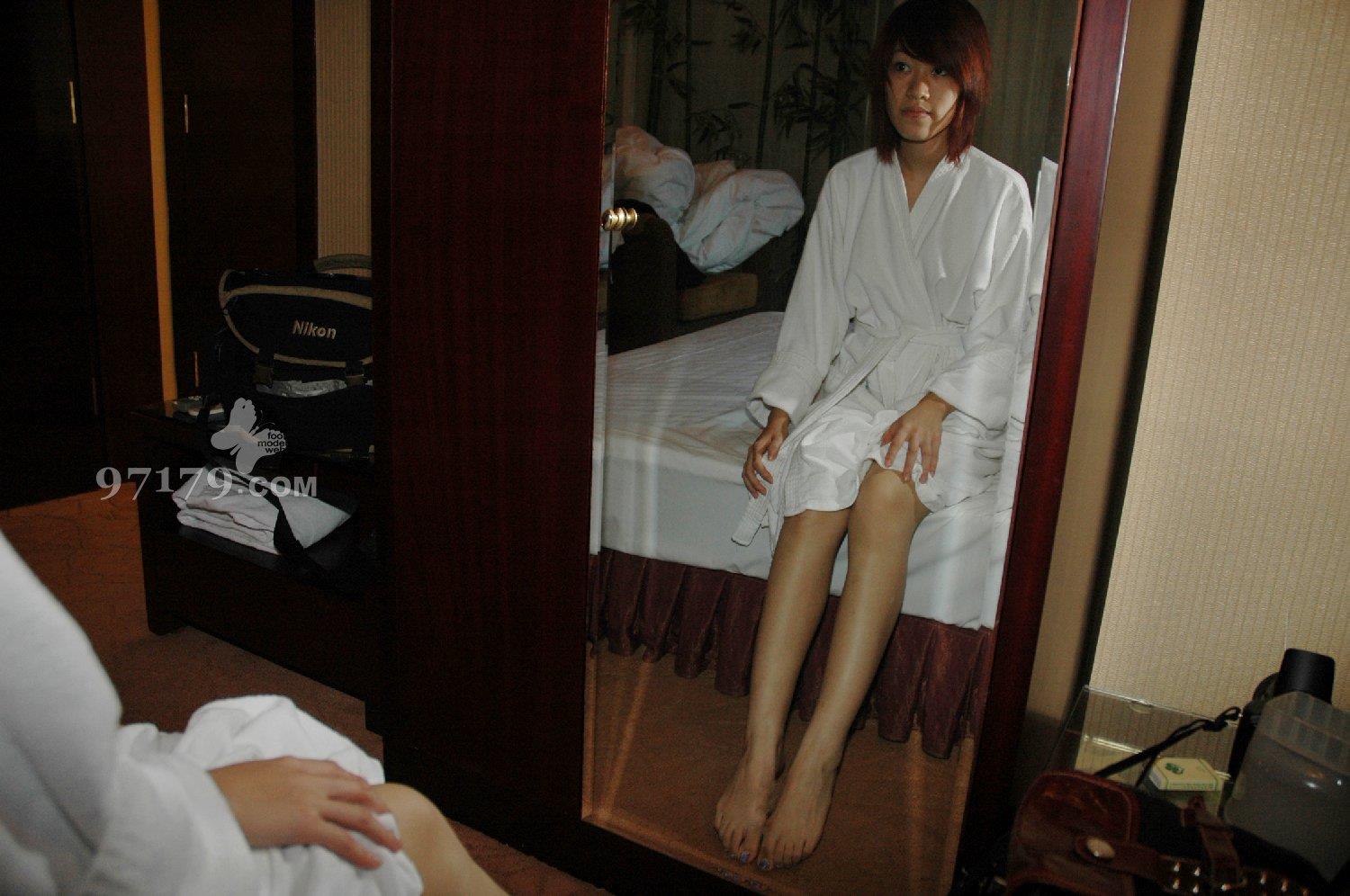 图片[33]-97179 NO.017-Skina 第十七部按摩 [57P] – 速更版-美库