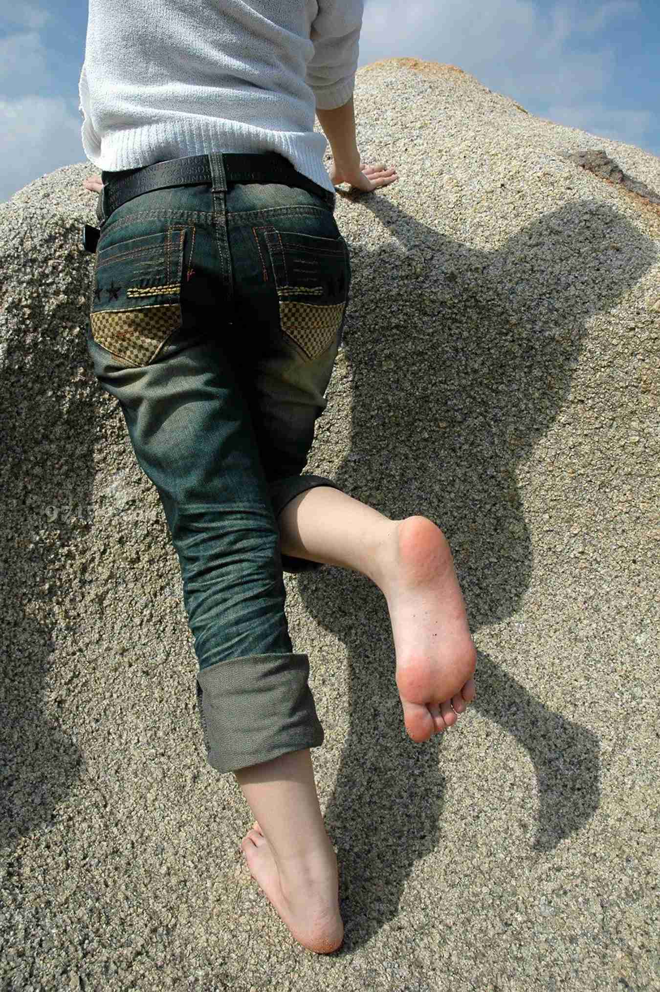 图片[13]-97179 NO.019-Skina 第十九部蓝天白云下SHOW美足[56P] – 速更版-美库