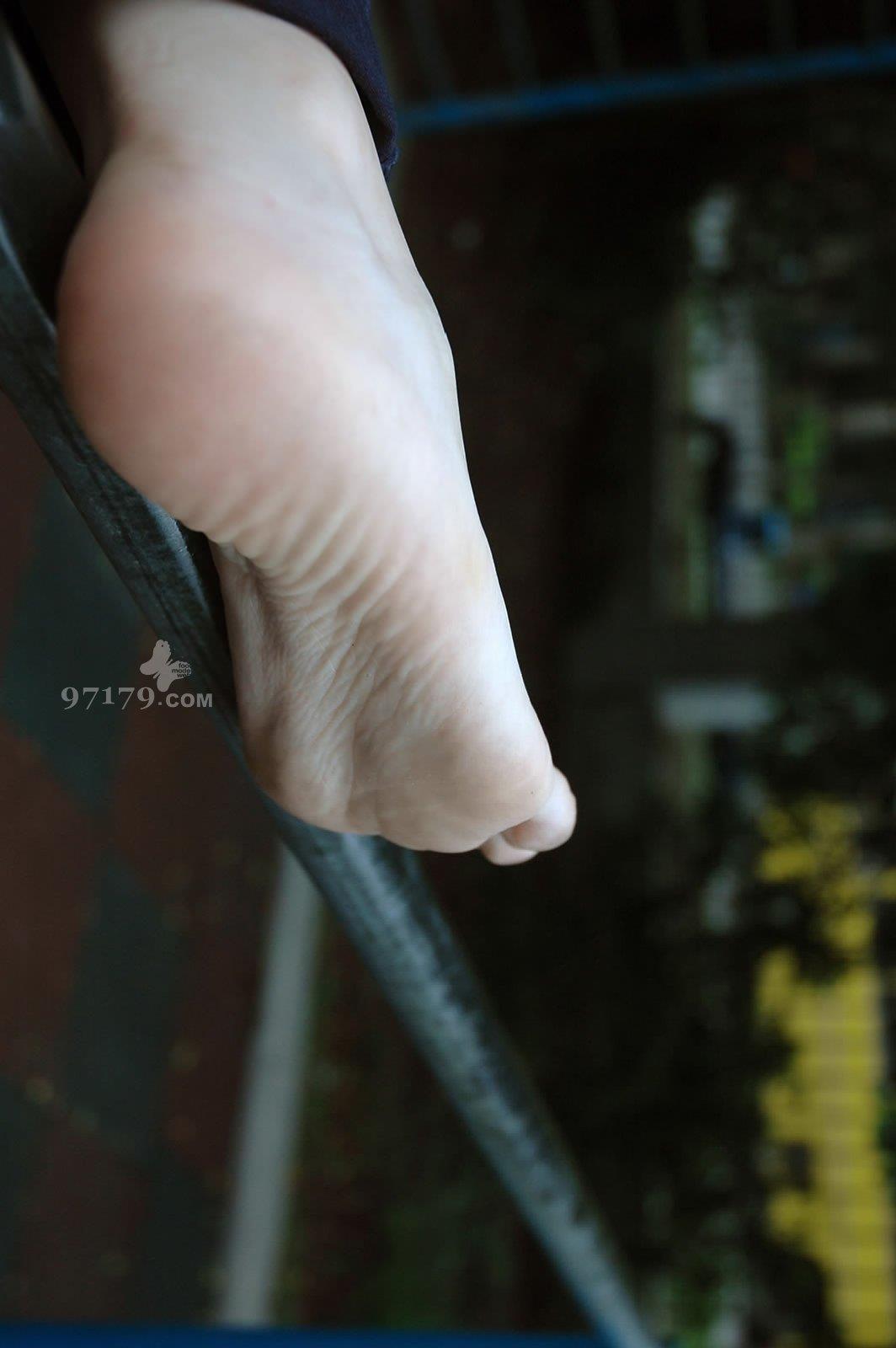 图片[32]-97179 NO.018-Skina 第十八部想要健康就跟我做动作哦[58P] – 速更版-美库