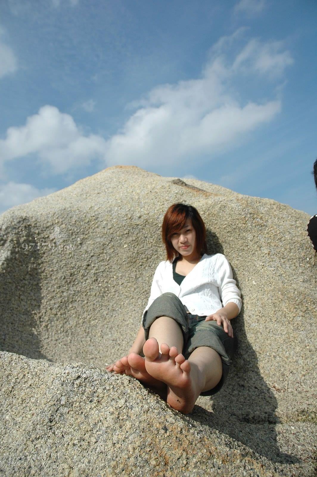 图片[26]-97179 NO.019-Skina 第十九部蓝天白云下SHOW美足[56P] – 速更版-美库