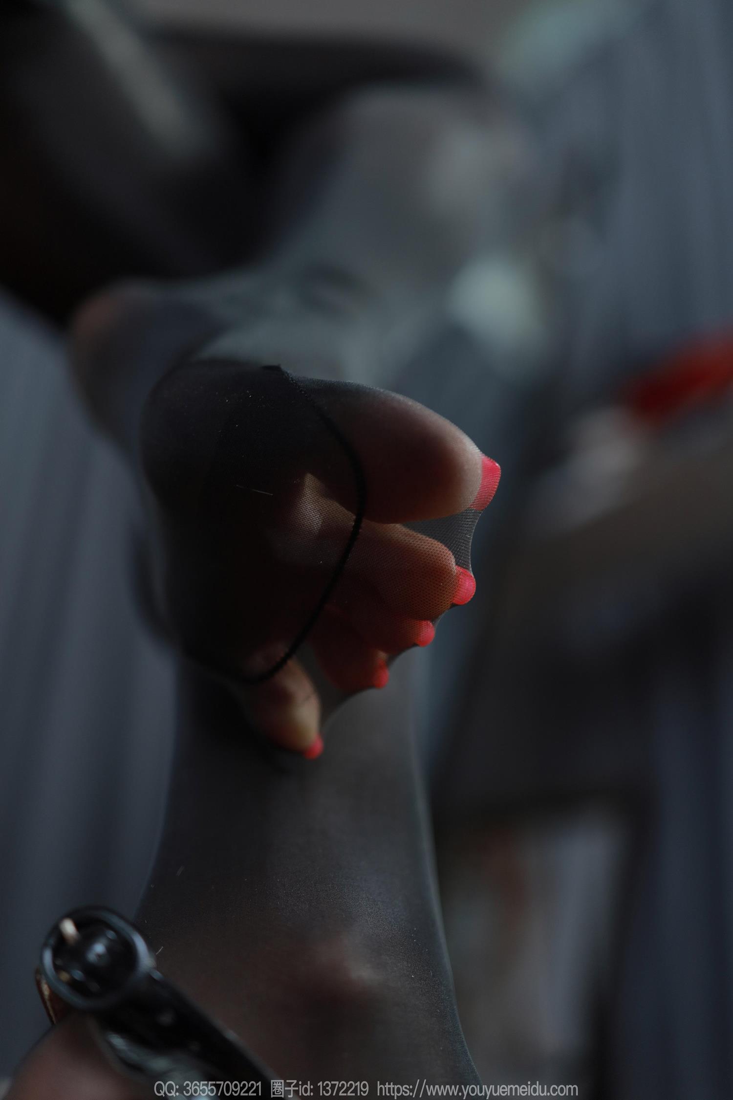 图片[16]-[IESS异思趣向] 2024.08.12 丝享家1818：娇娇《油亮黑丝》[84P] – 速更版-美库