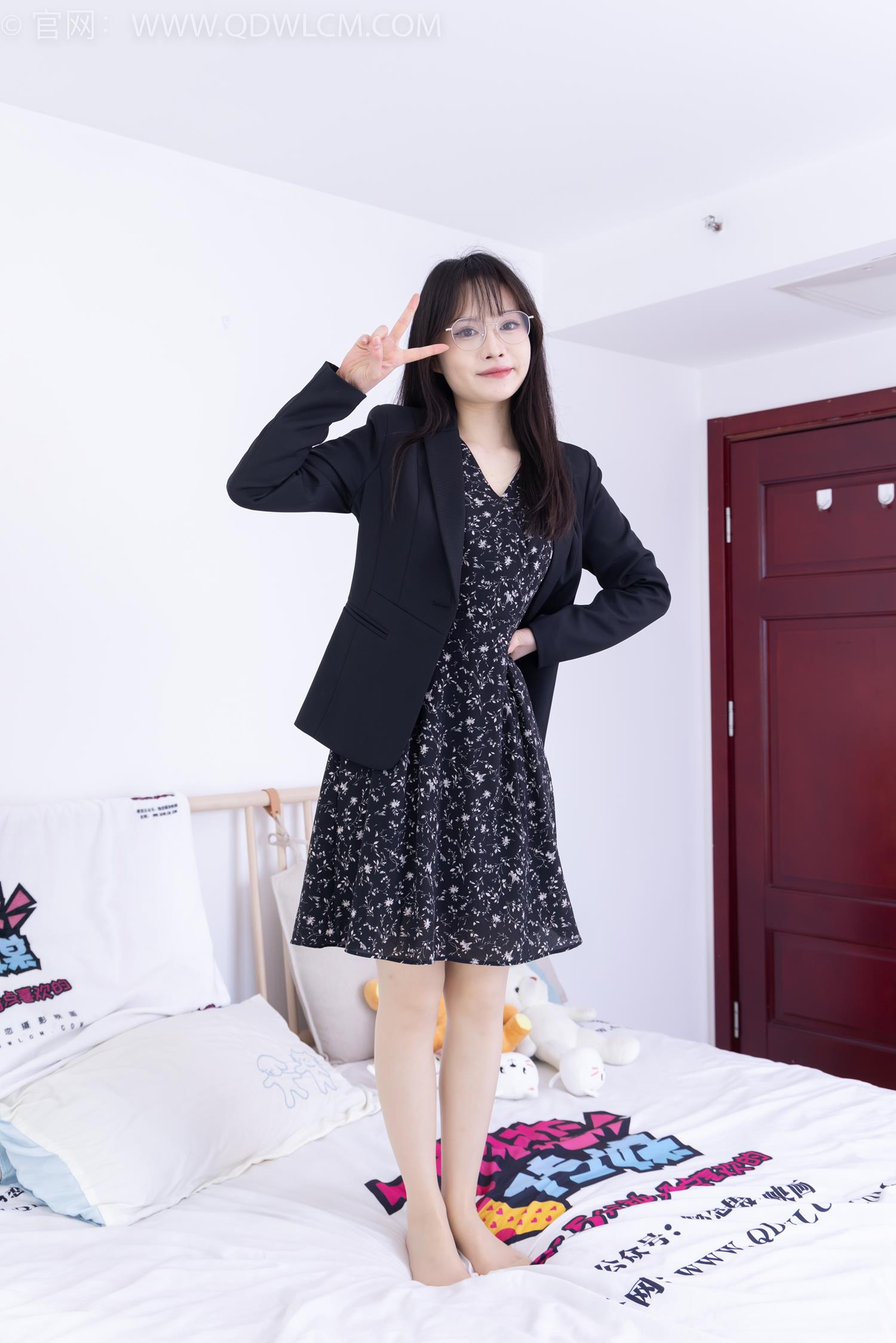 图片[68]-物恋传媒 NO.2065 小酒-岁末的秋天[190P] – 速更版-美库