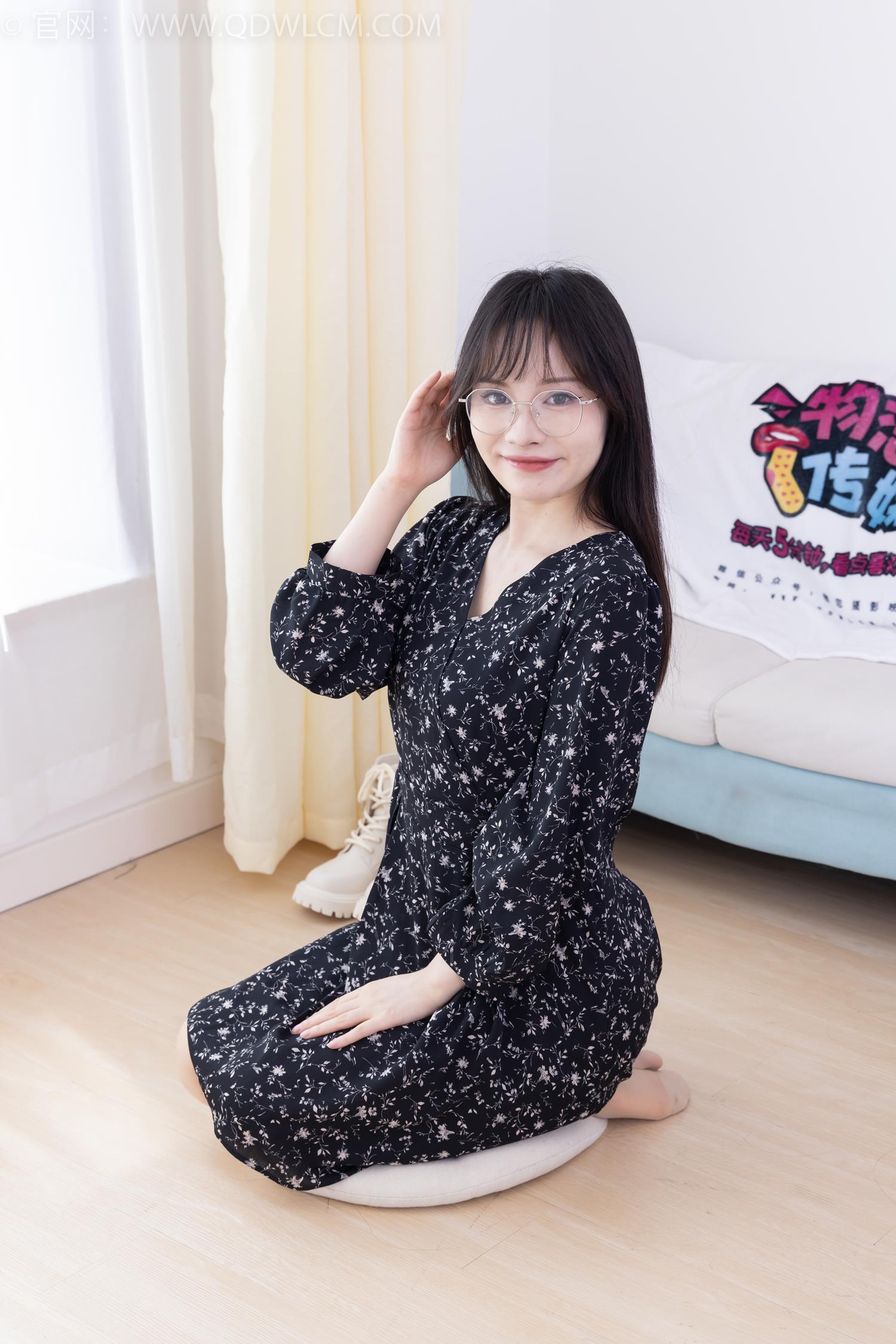 图片[181]-物恋传媒 NO.2065 小酒-岁末的秋天[190P] – 速更版-美库