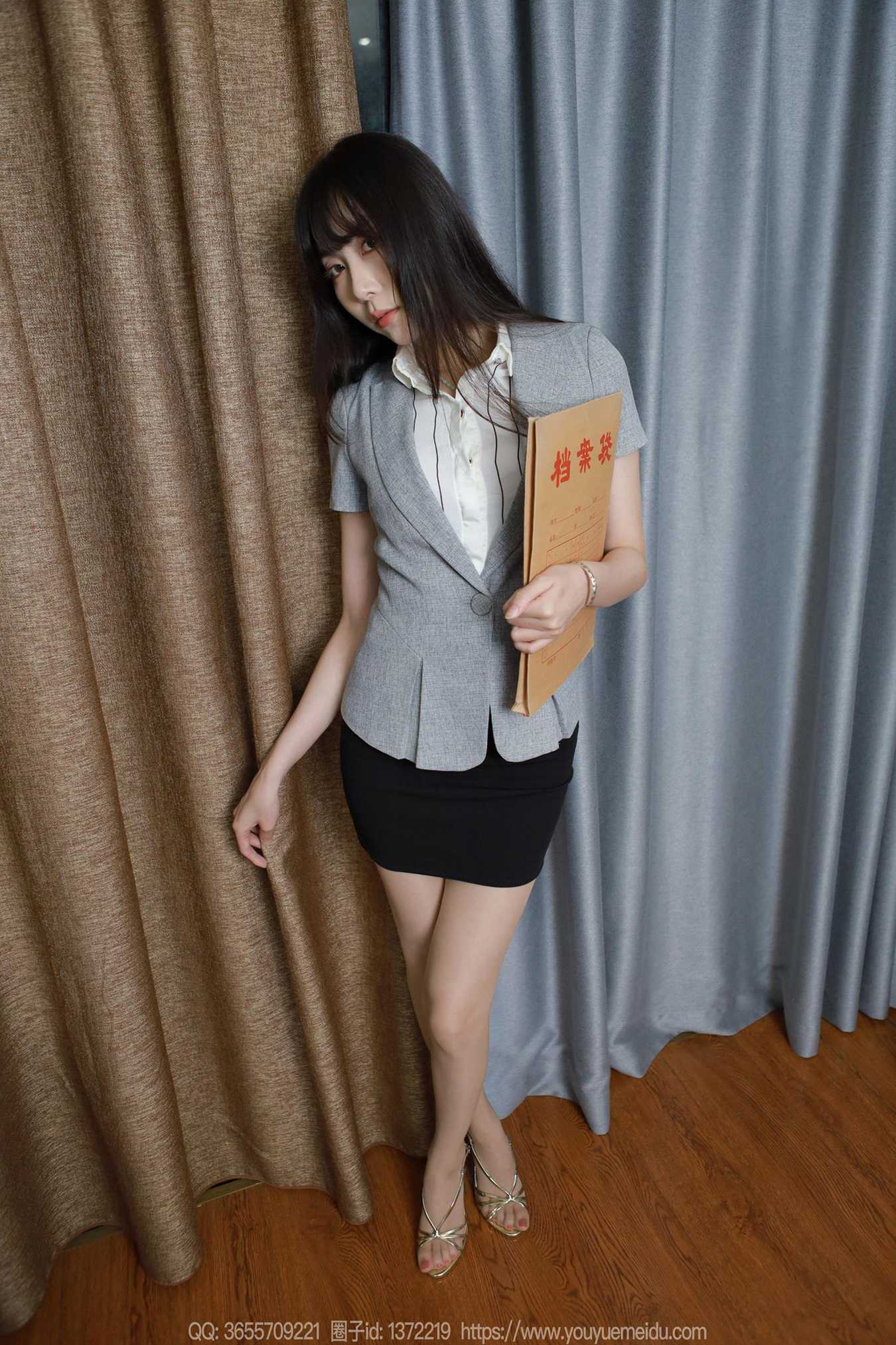 图片[15]-[IESS异思趣向] 2024.08.15 丝享家1820：团团《长腿档案员（下）》[89P] – 速更版-美库