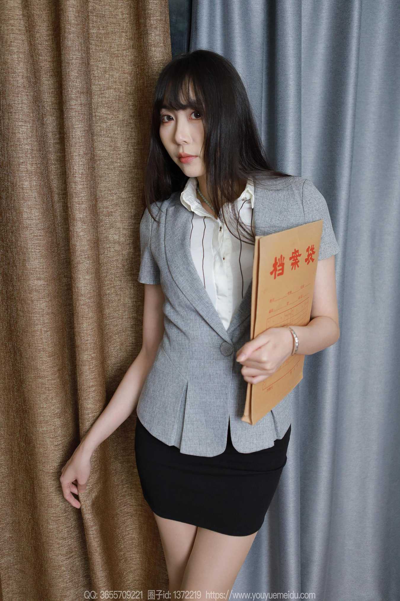 图片[16]-[IESS异思趣向] 2024.08.15 丝享家1820：团团《长腿档案员（下）》[89P] – 速更版-美库